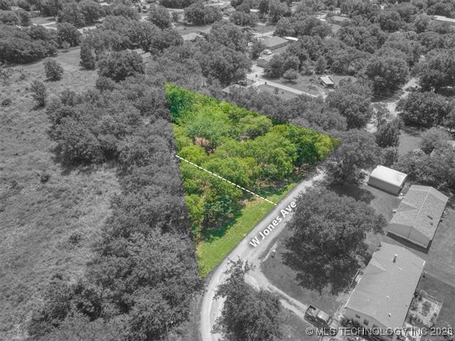 002 Jones Property Photo 2