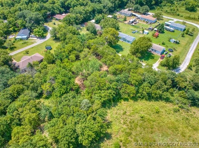 002 Jones Property Photo 11