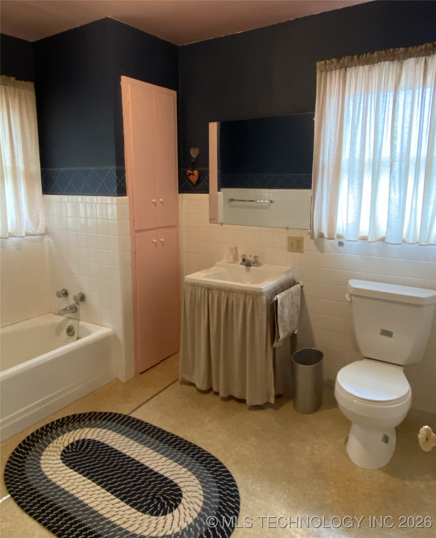 404 W Broadway Avenue Property Photo 17