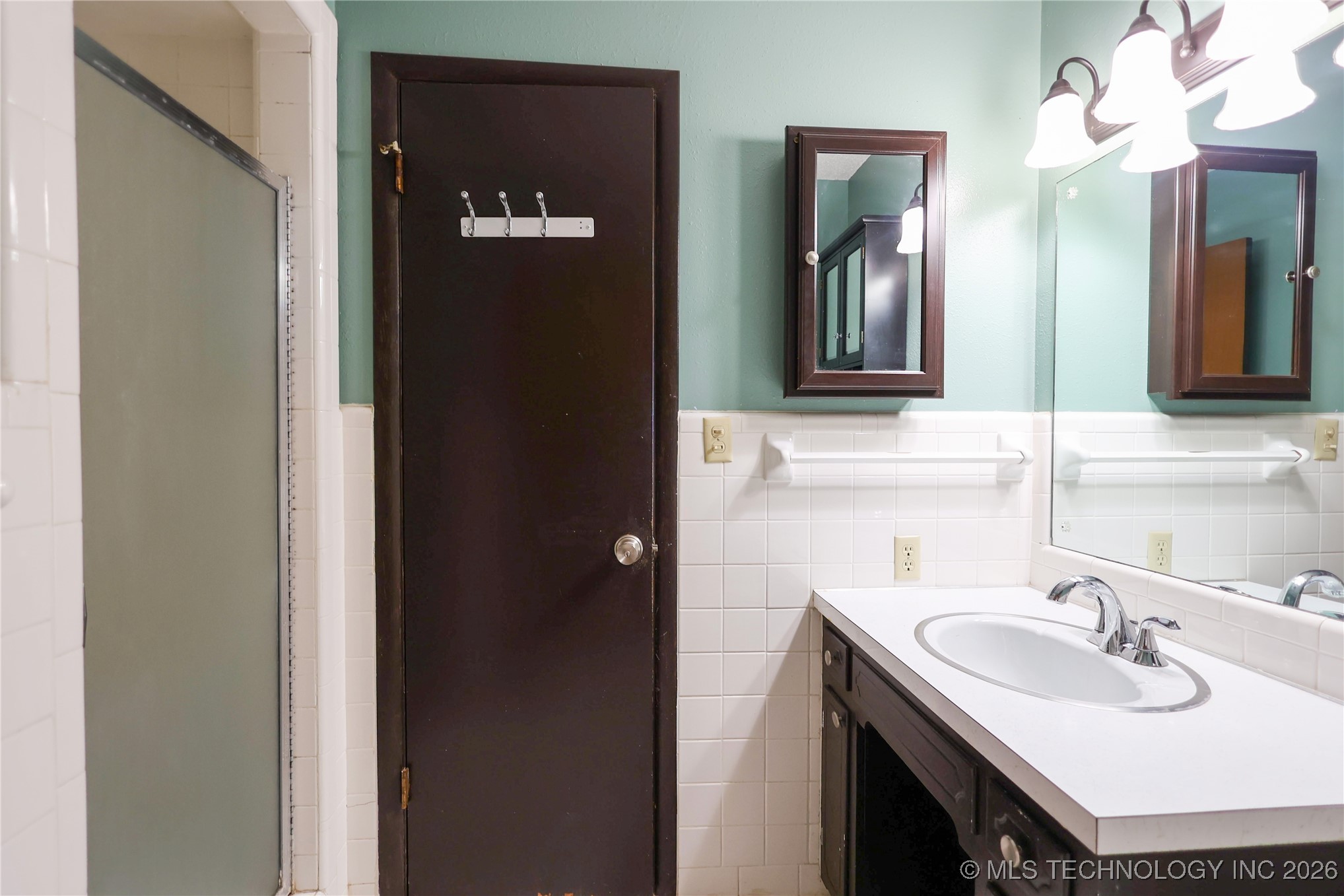 1701 W 14th Property Photo 17