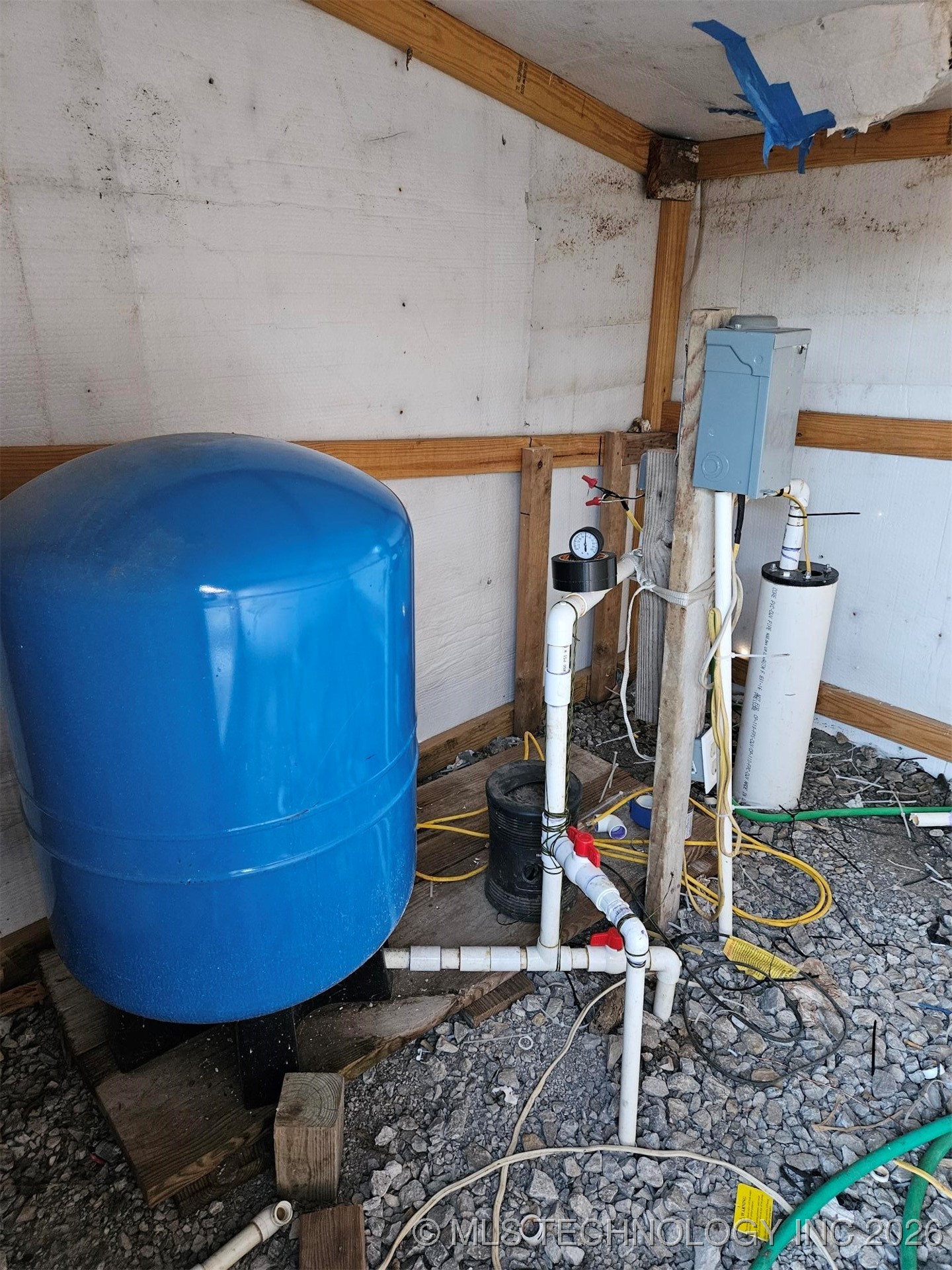 121 Rural Route 1 Property Photo 22