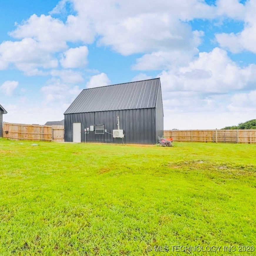 114 Wilson Loop Property Photo 2