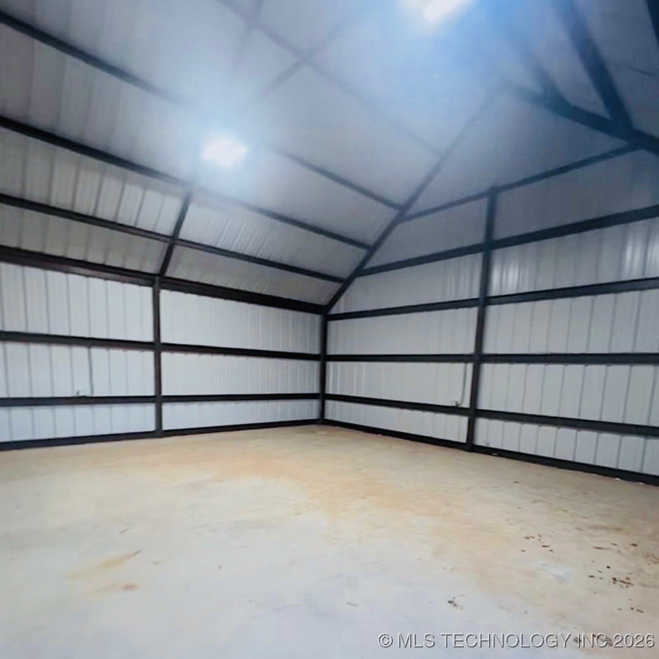 114 Wilson Loop Property Photo 6