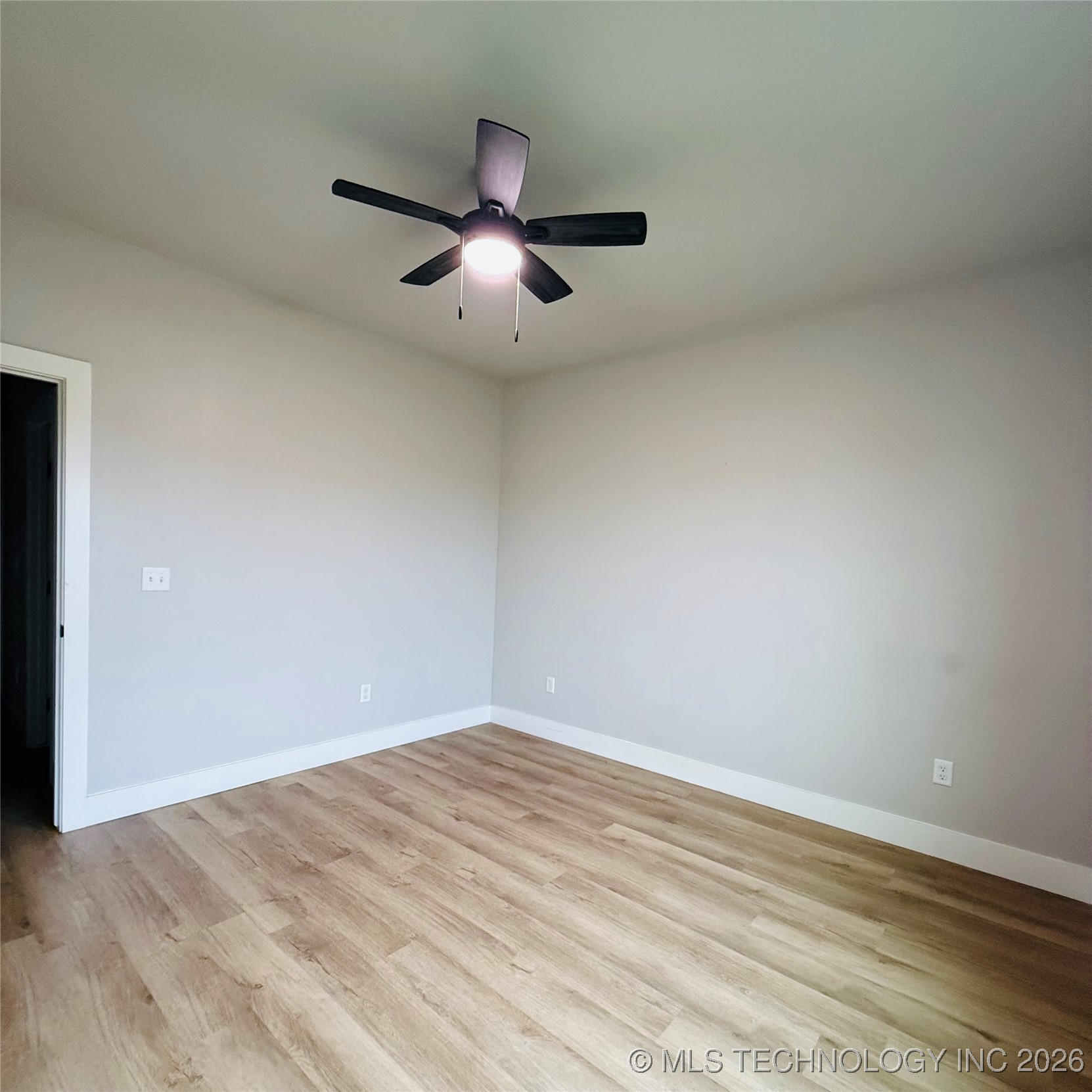 114 Wilson Loop Property Photo 8