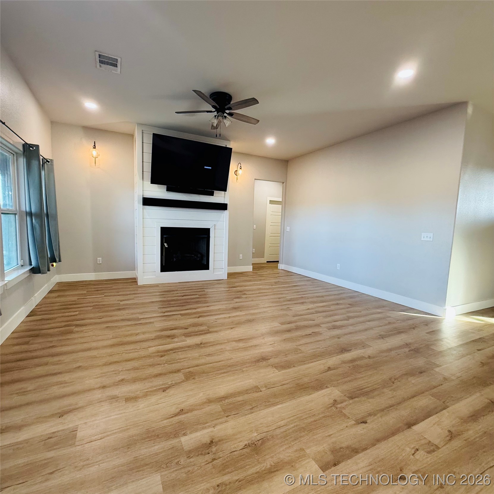 114 Wilson Loop Property Photo 24