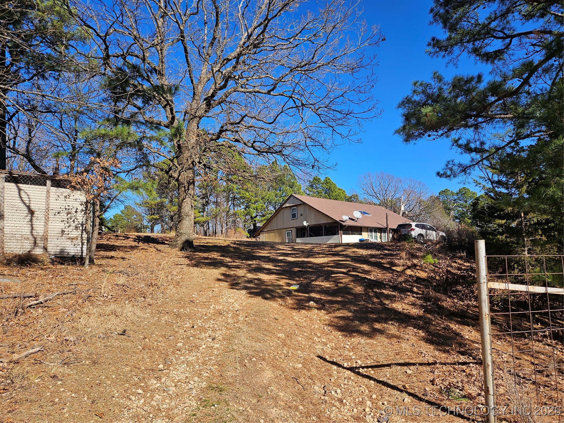 13037 E 590 Road Property Photo 2
