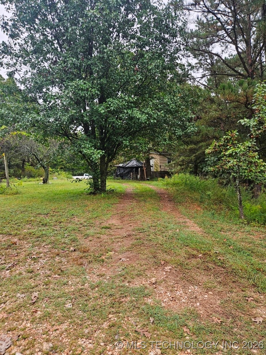 13037 E 590 Road Property Photo 8