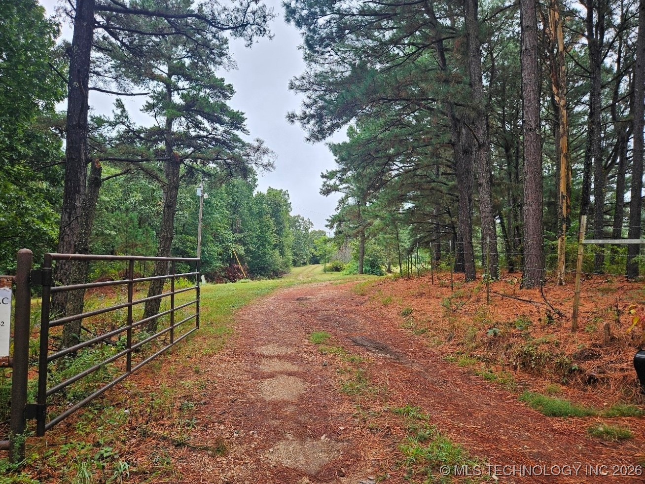 13037 E 590 Road Property Photo 15