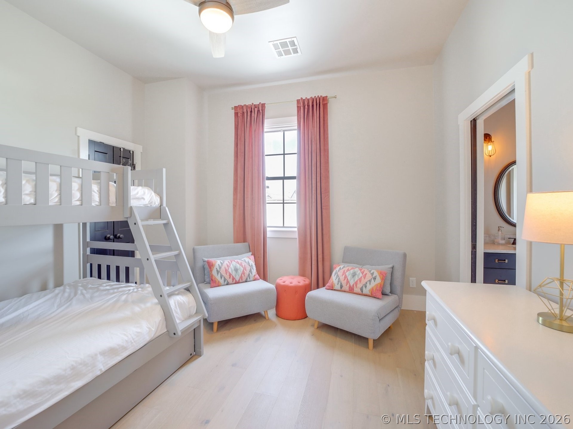 29 Park Street Property Photo 22