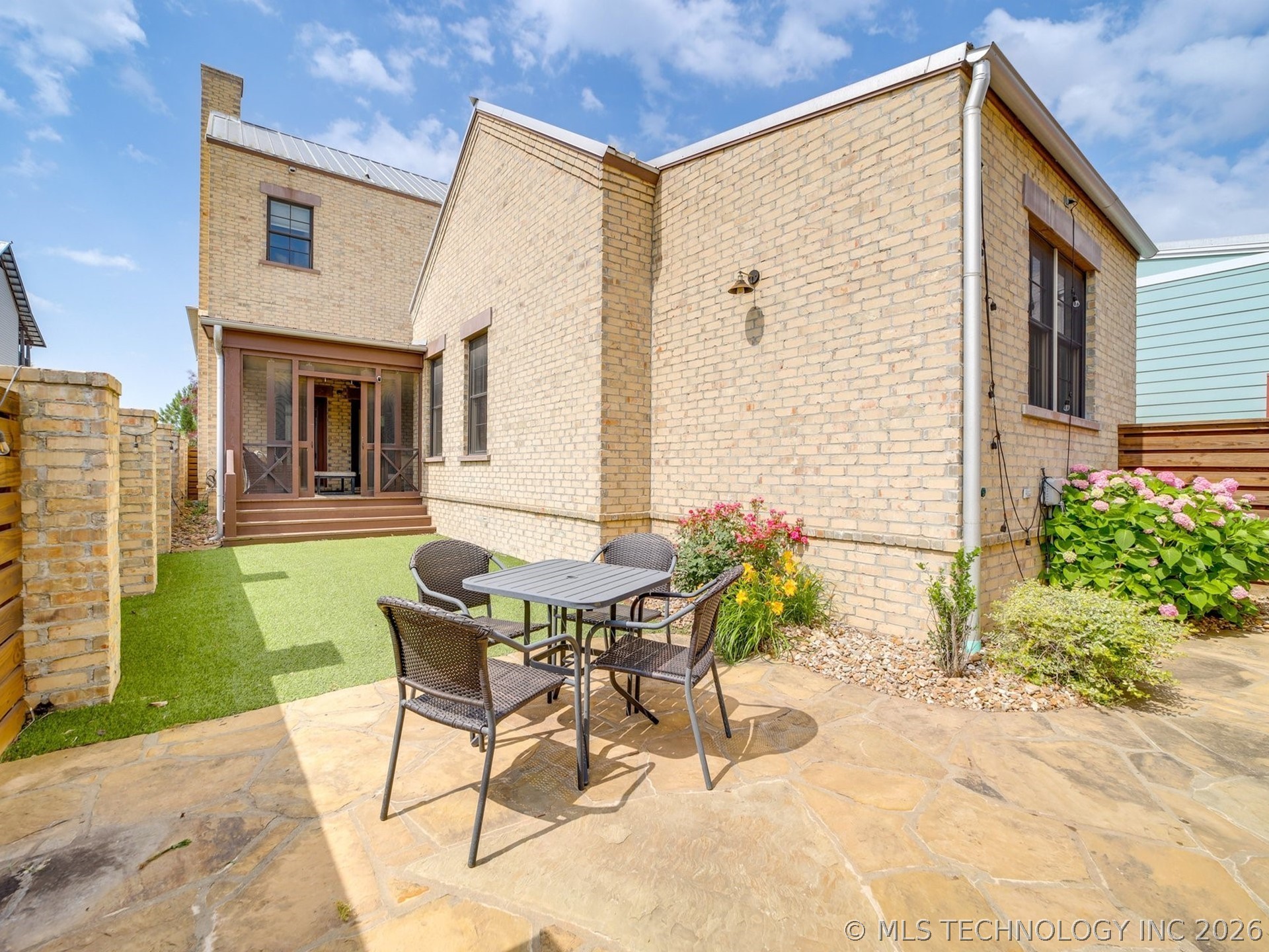 29 Park Street Property Photo 27