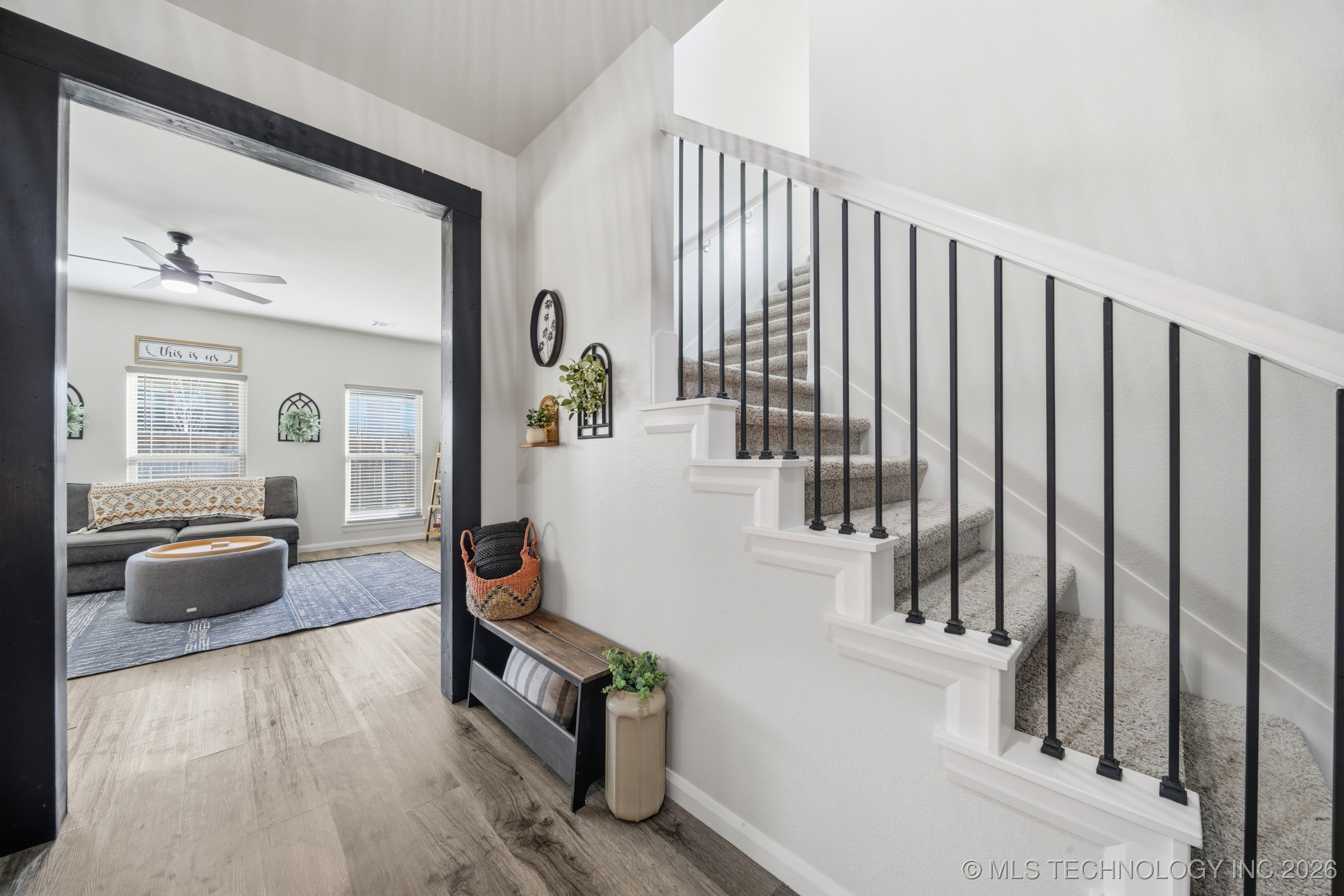 215 W 52nd Street Property Photo 5