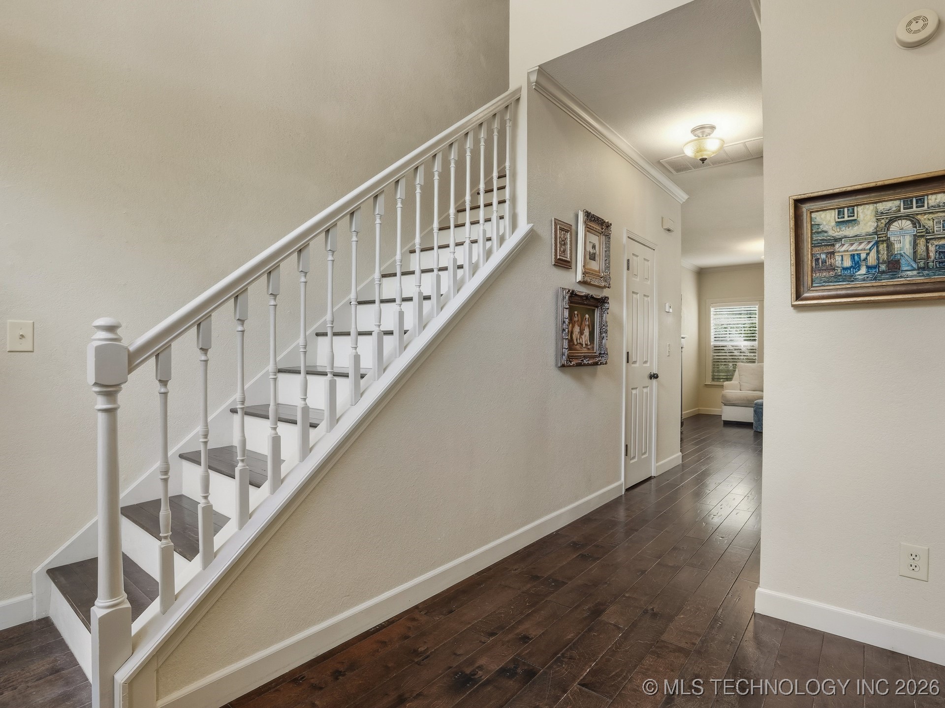 8710 S Delaware Place Property Photo 3