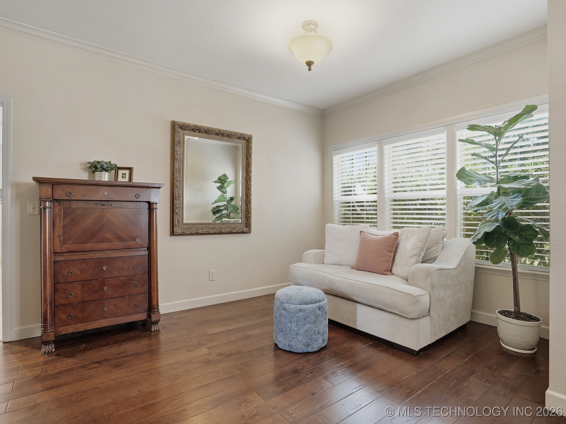 8710 S Delaware Place Property Photo 13