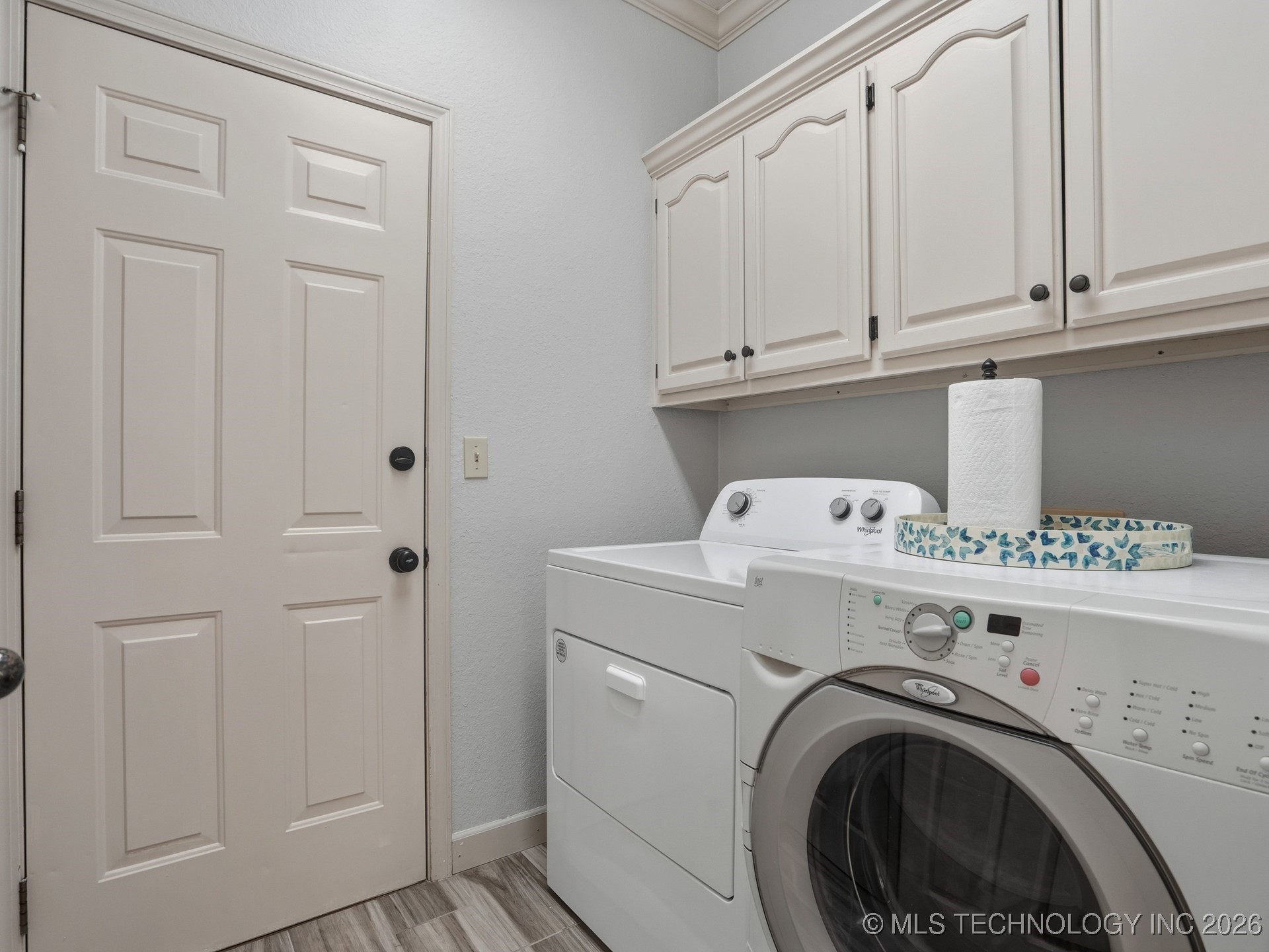 8710 S Delaware Place Property Photo 22