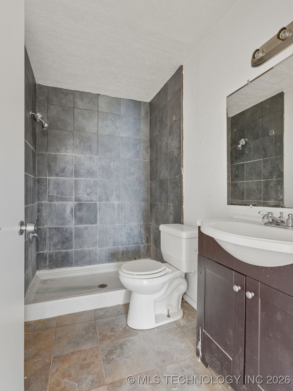 516 W 7th Street Property Photo 14