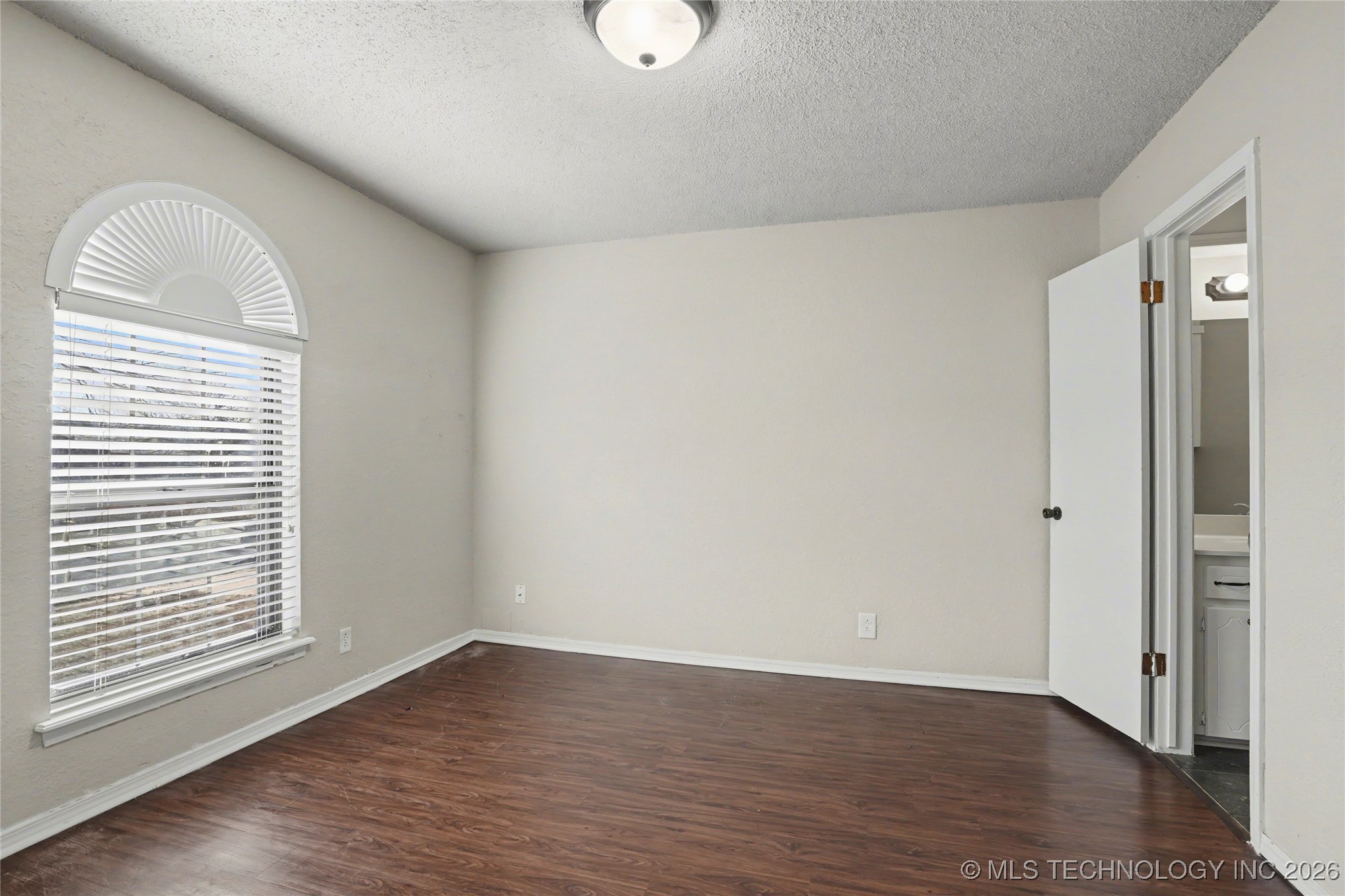 1728 S Pecan Court Property Photo 17