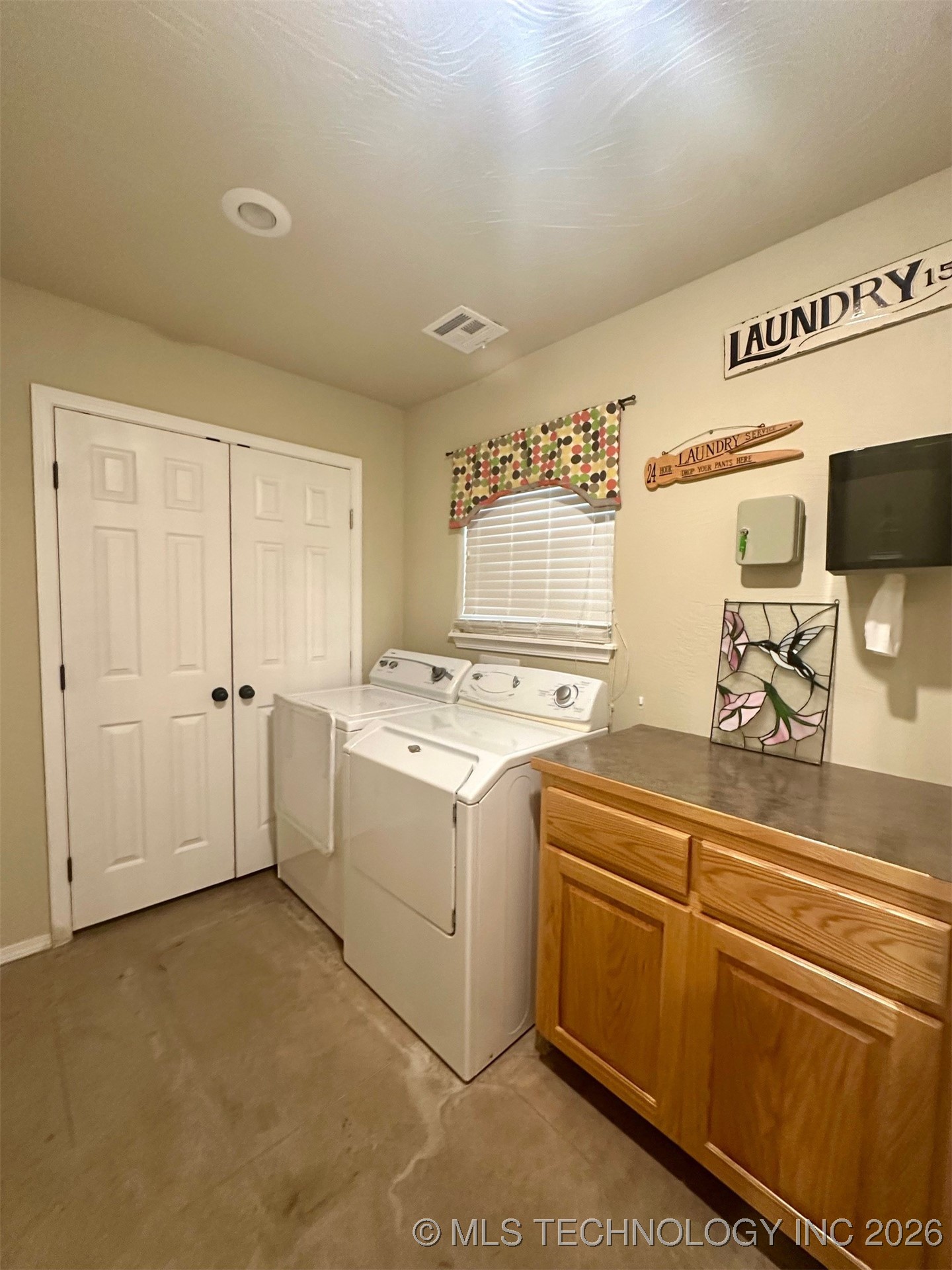 1908 Rhynes-childress Loop Property Photo 19