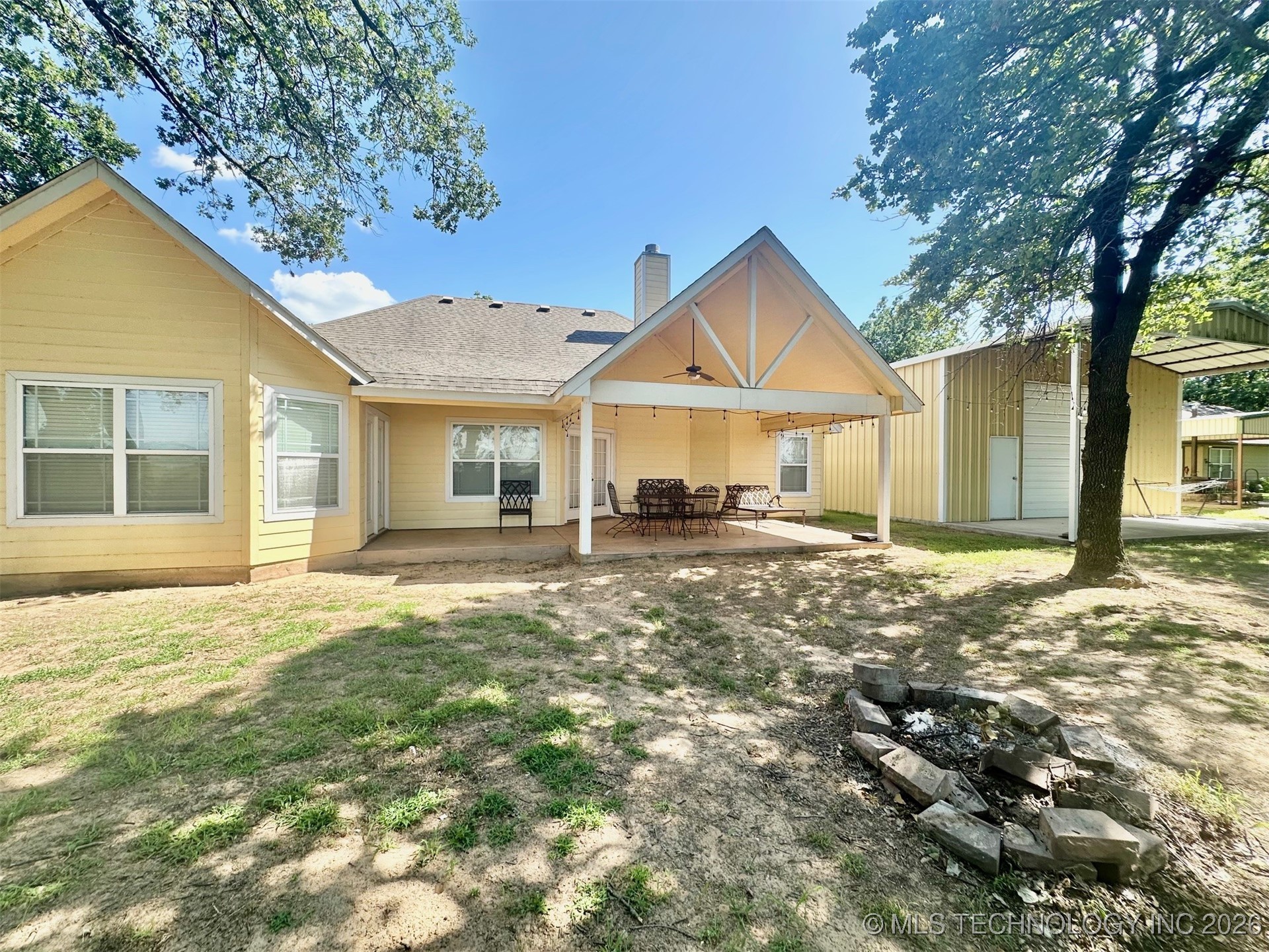 1908 Rhynes-childress Loop Property Photo 25