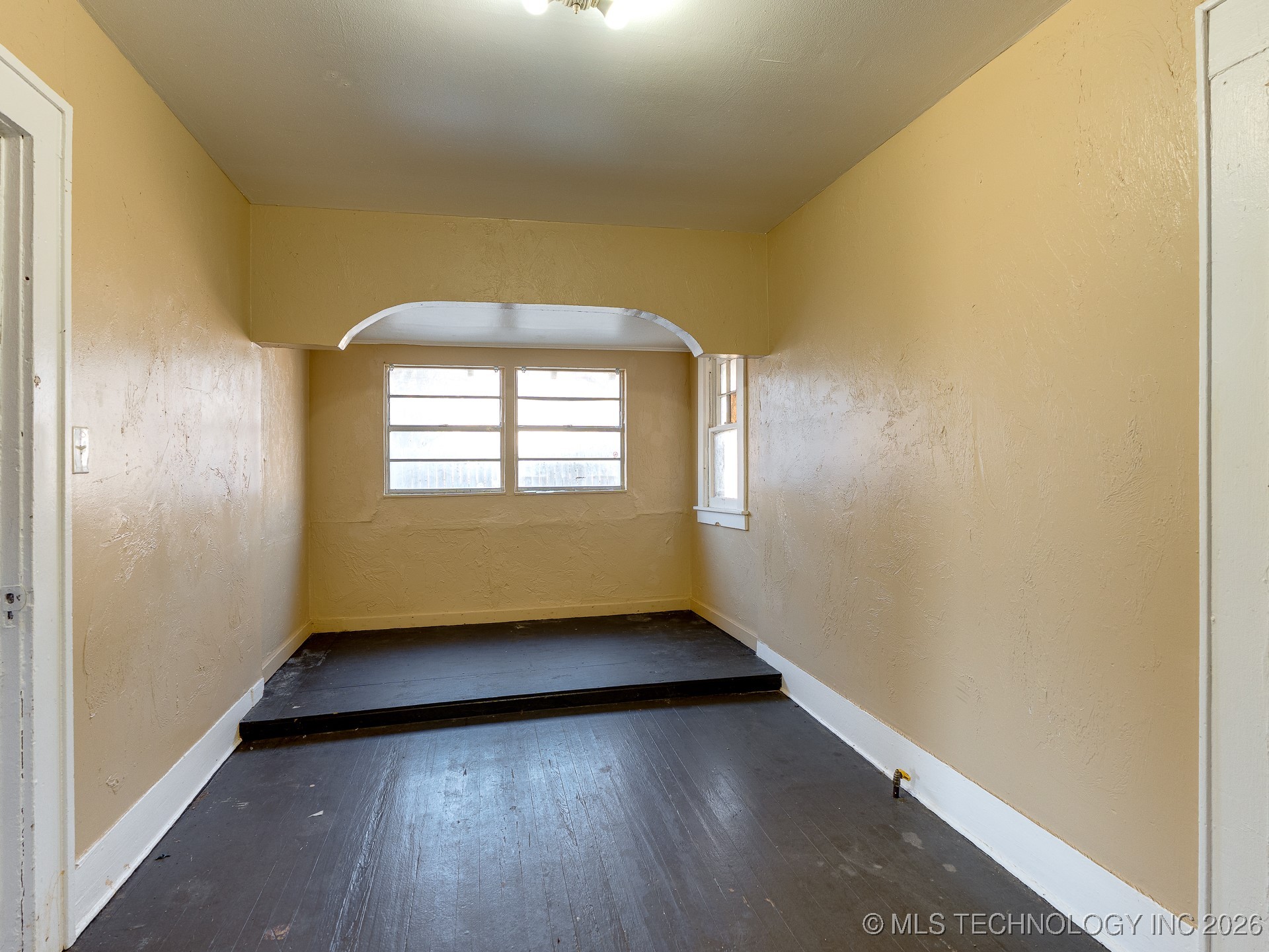 916 S Townsend Street Property Photo 4