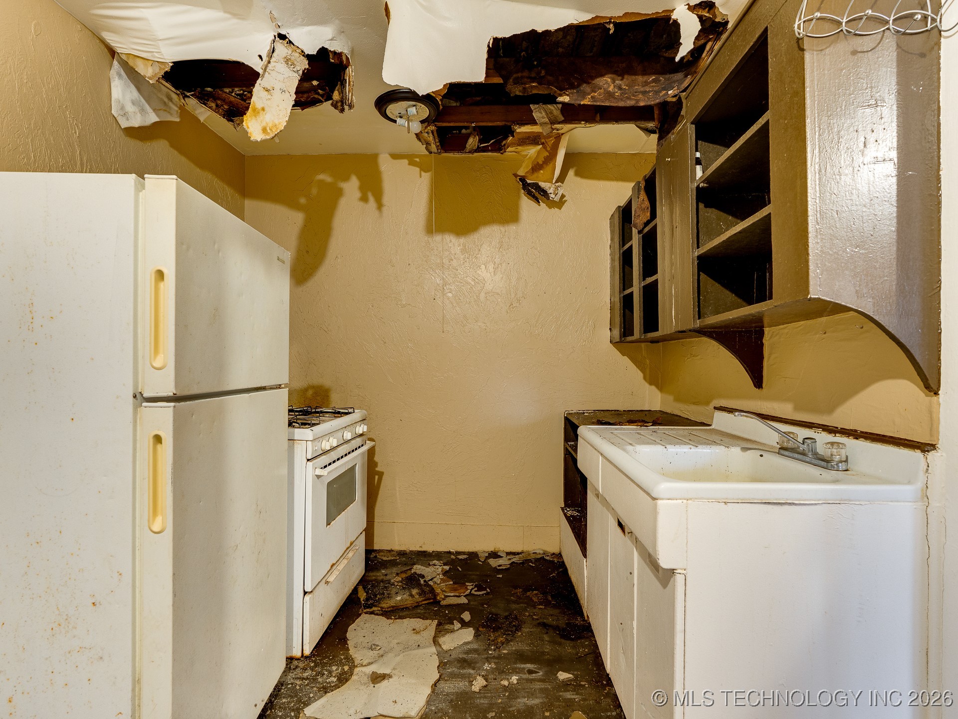 916 S Townsend Street Property Photo 5