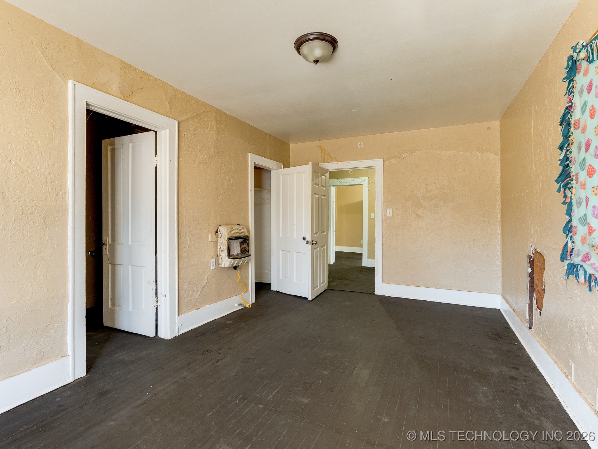 916 S Townsend Street Property Photo 7