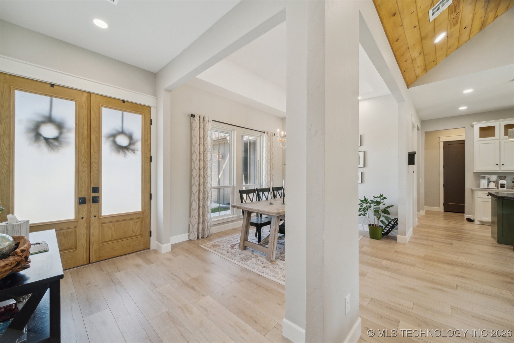 3111 S Rosebud Lane Property Photo 8