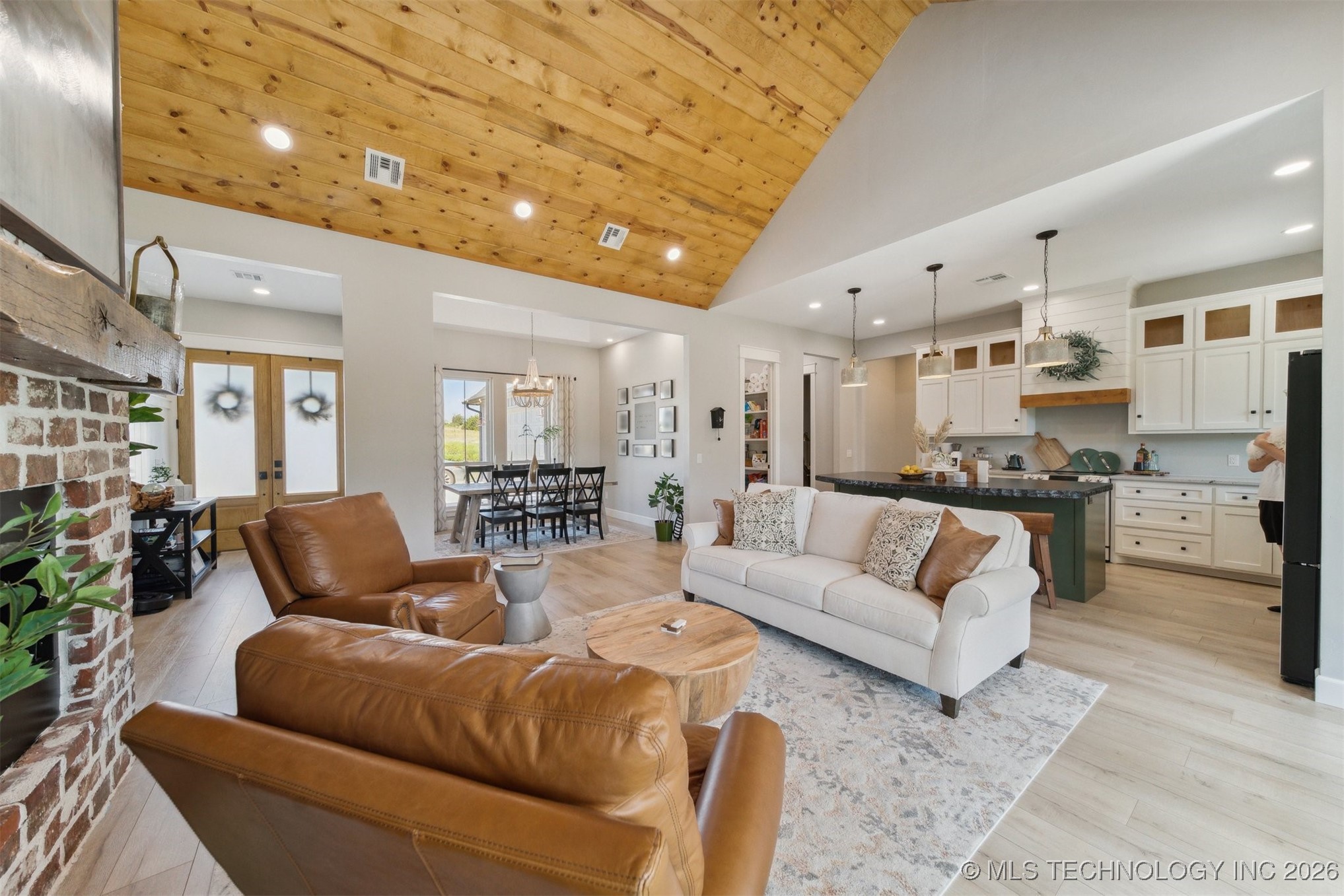 3111 S Rosebud Lane Property Photo 23