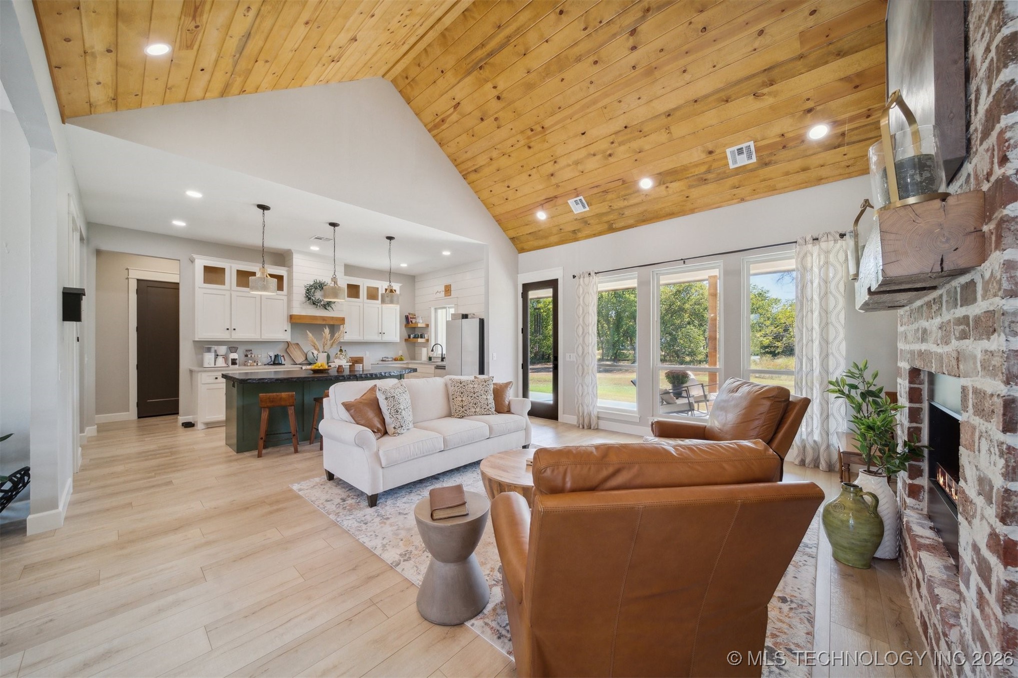 3111 S Rosebud Lane Property Photo 24