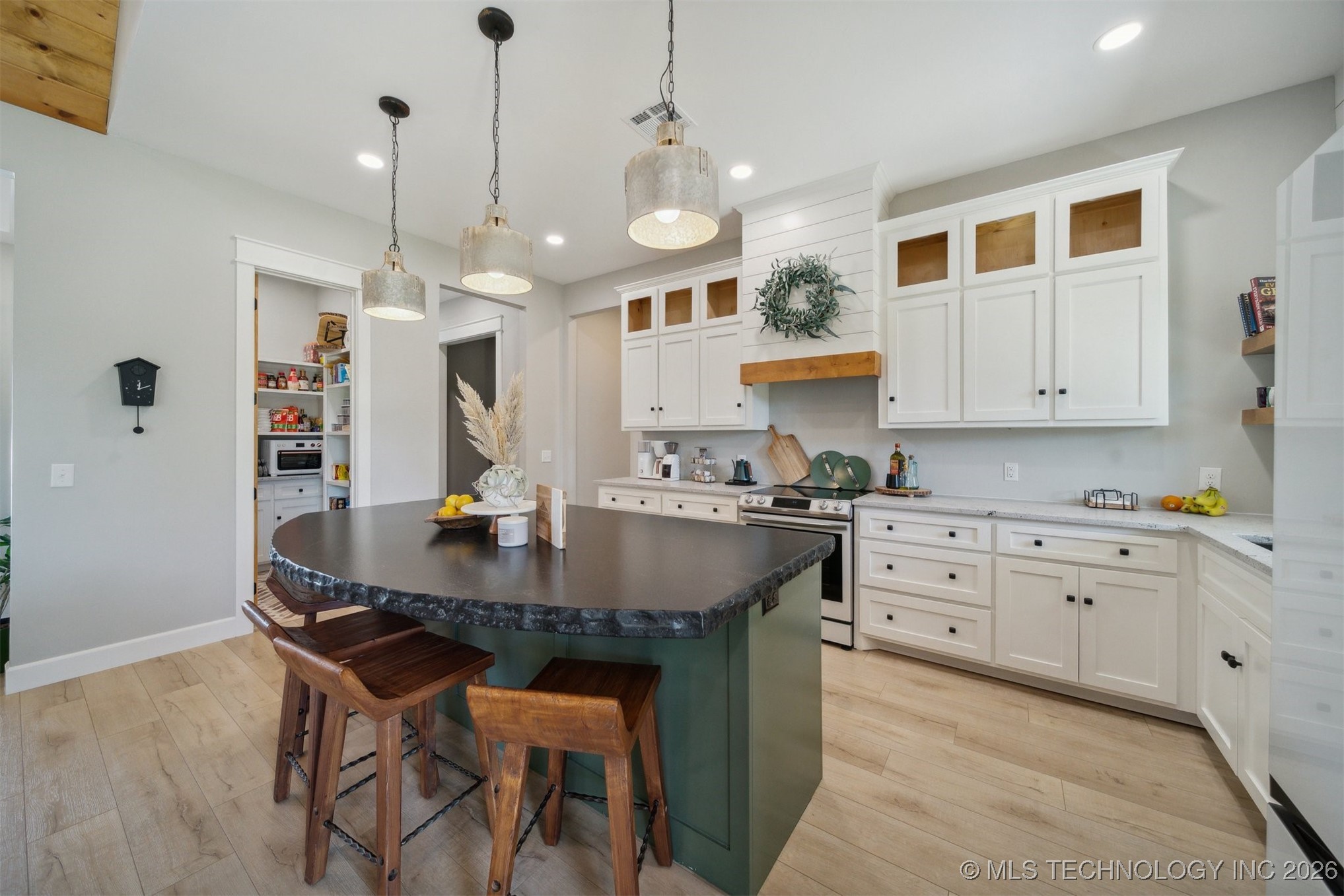 3111 S Rosebud Lane Property Photo 26