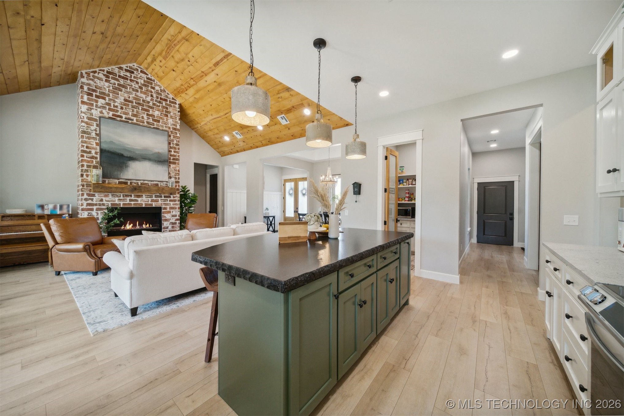 3111 S Rosebud Lane Property Photo 27