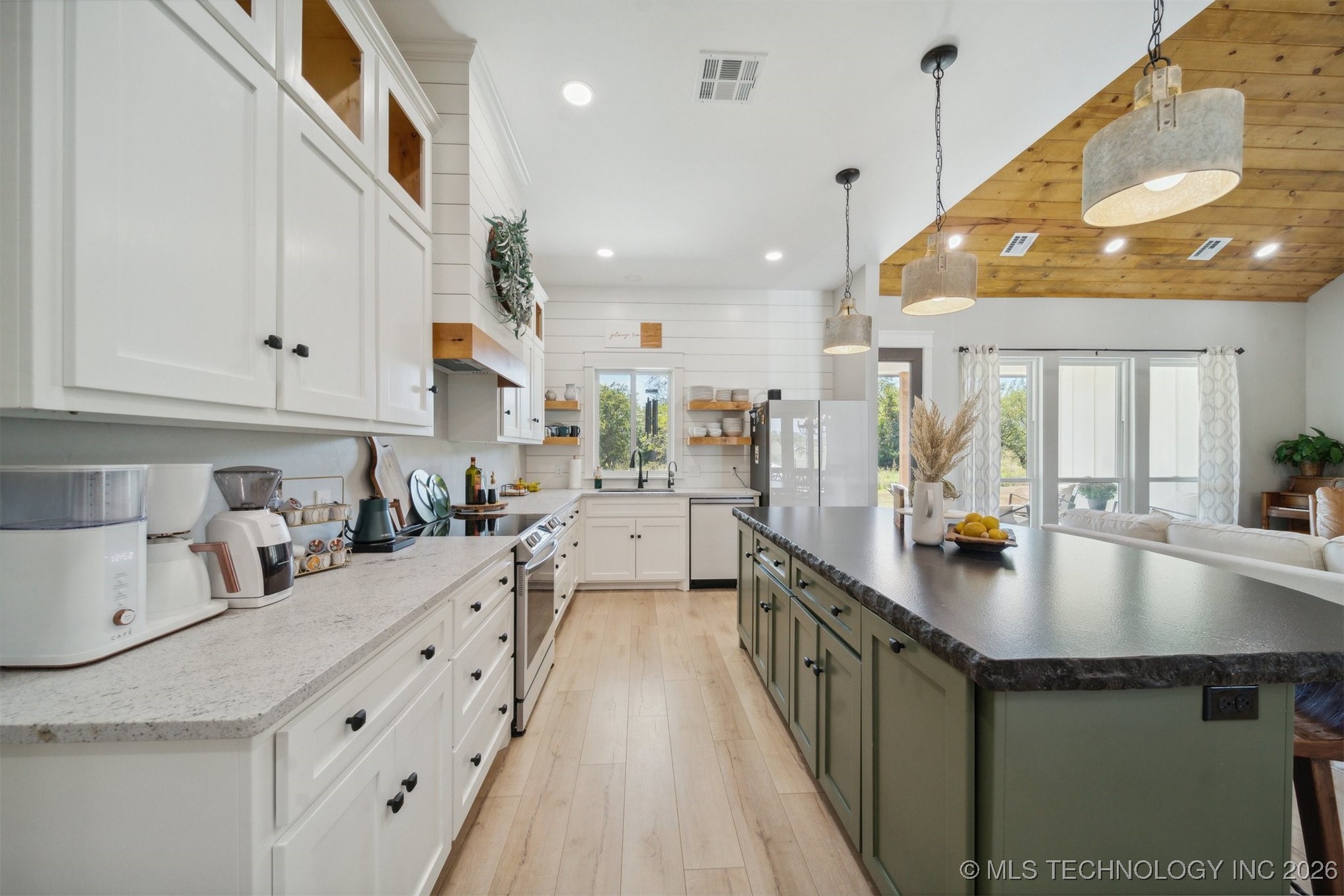 3111 S Rosebud Lane Property Photo 29