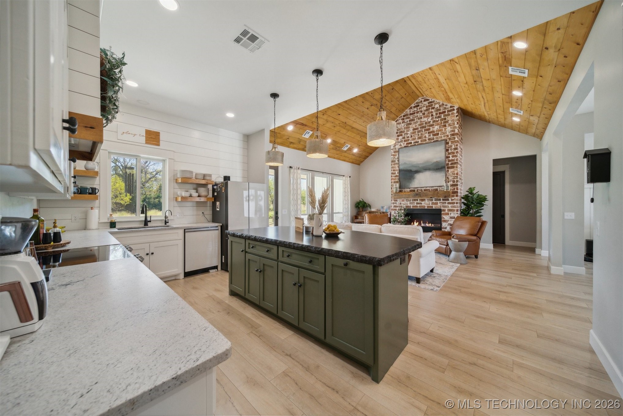 3111 S Rosebud Lane Property Photo 31