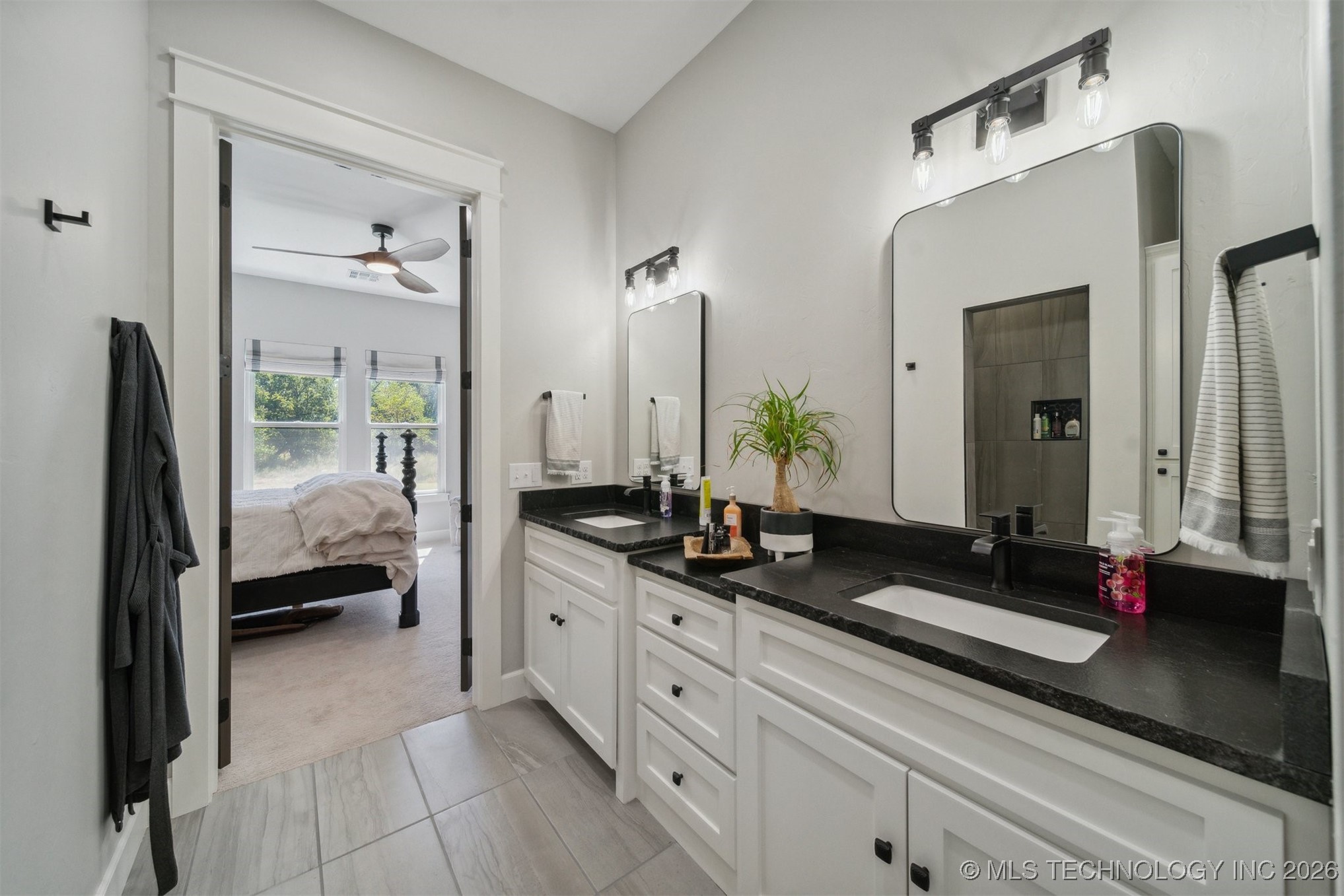 3111 S Rosebud Lane Property Photo 37