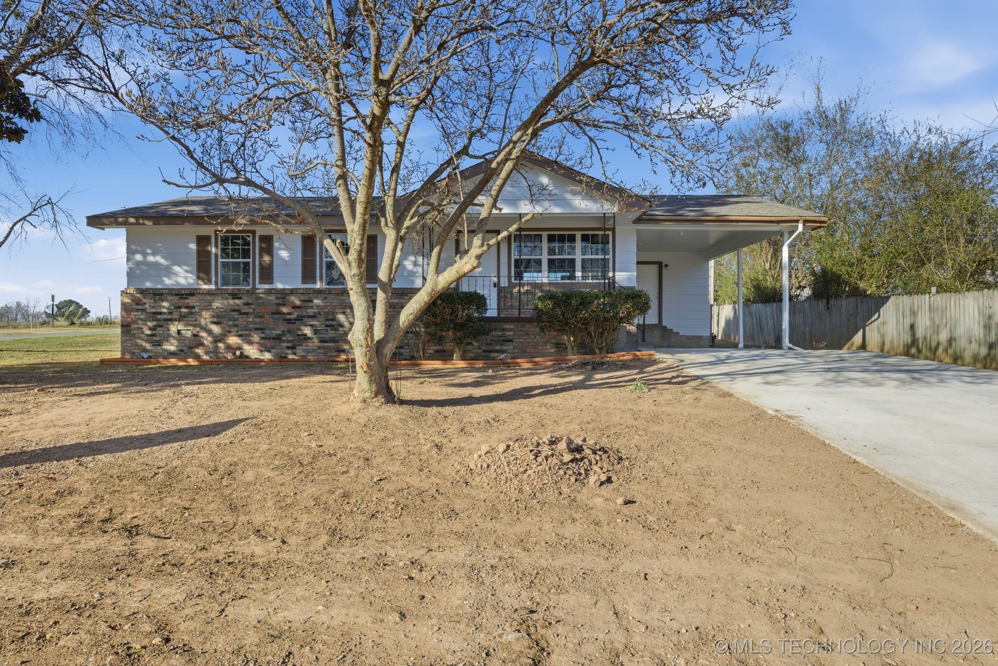 20939 S Rand Avenue Property Photo 1