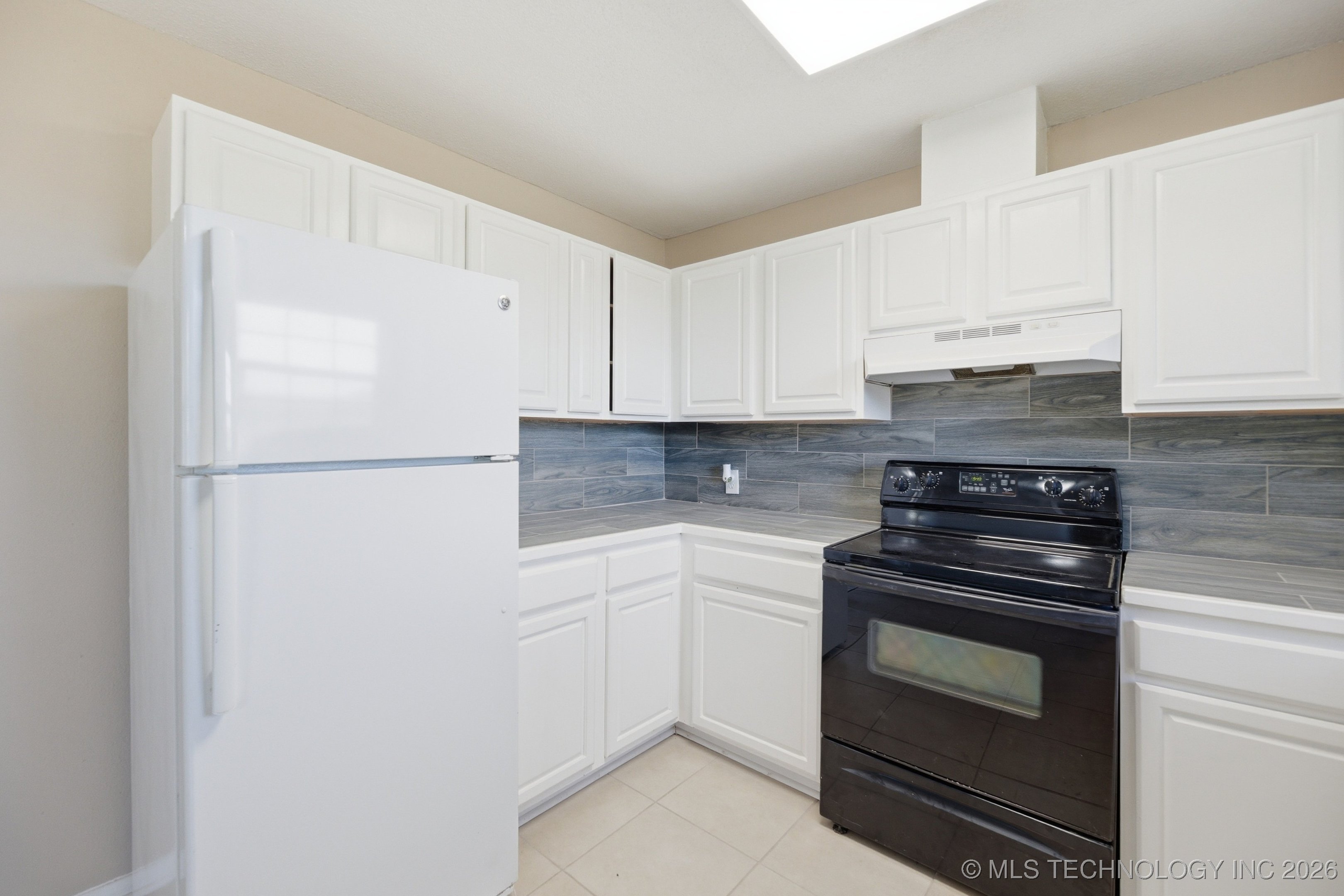 20939 S Rand Avenue Property Photo 10