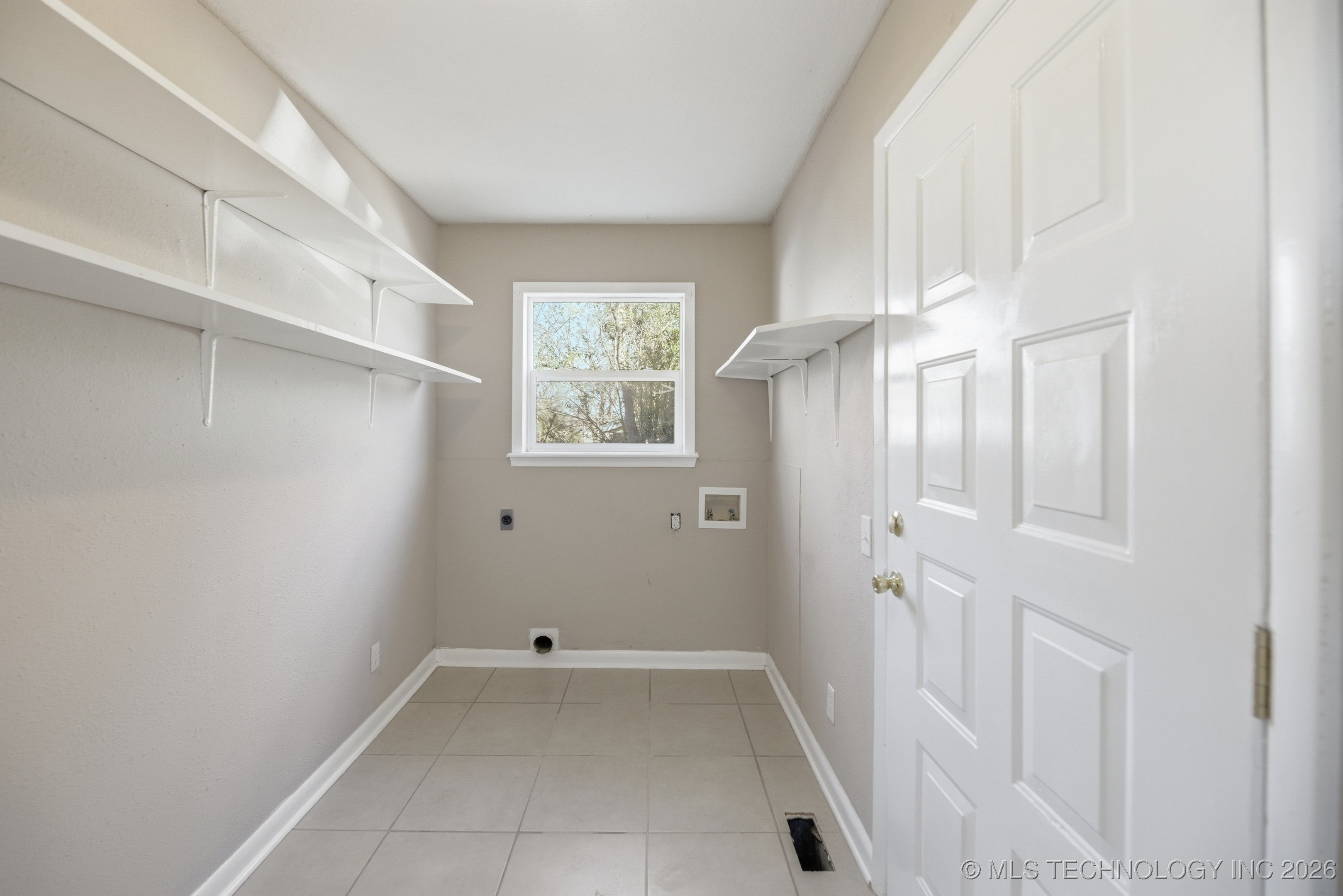 20939 S Rand Avenue Property Photo 13