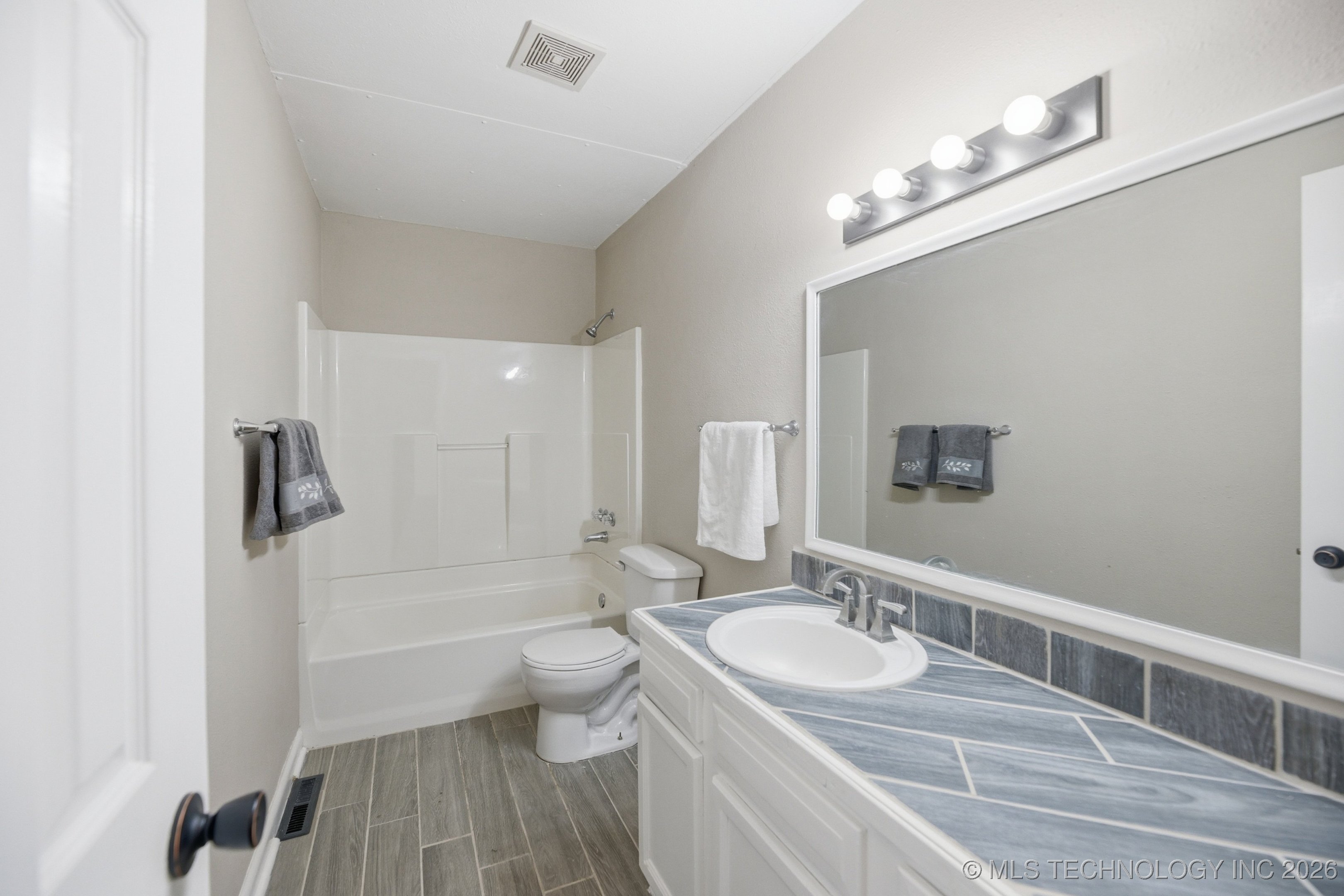 20939 S Rand Avenue Property Photo 16