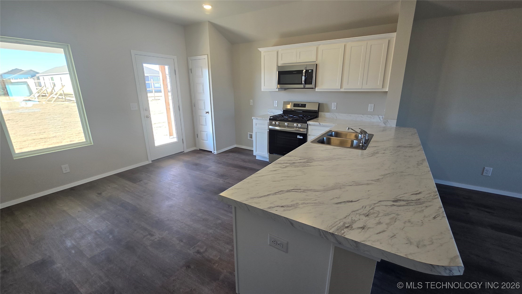 29180 E 79th Street S Property Photo 7