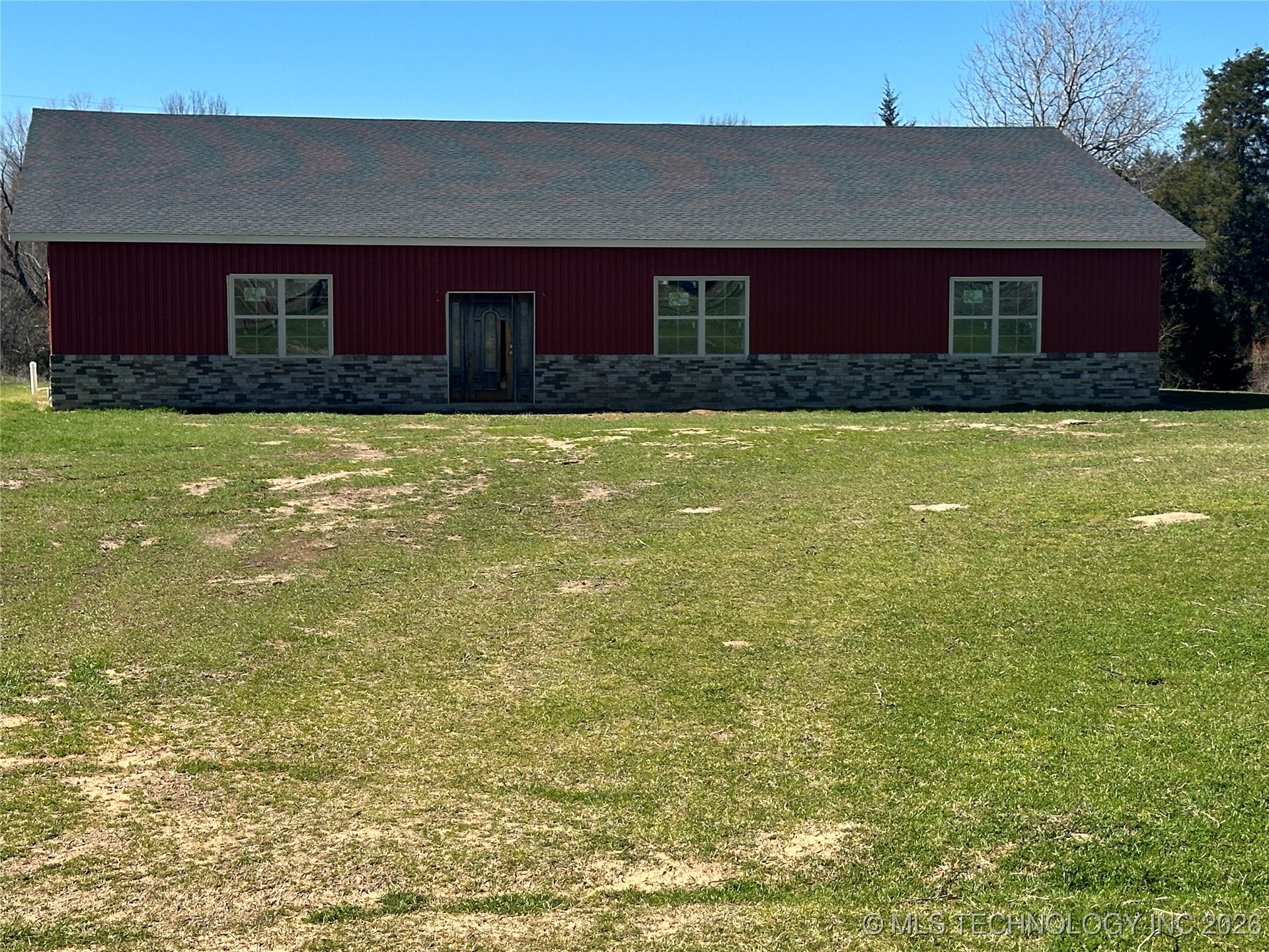 1860 W Bumpass Property Photo 2