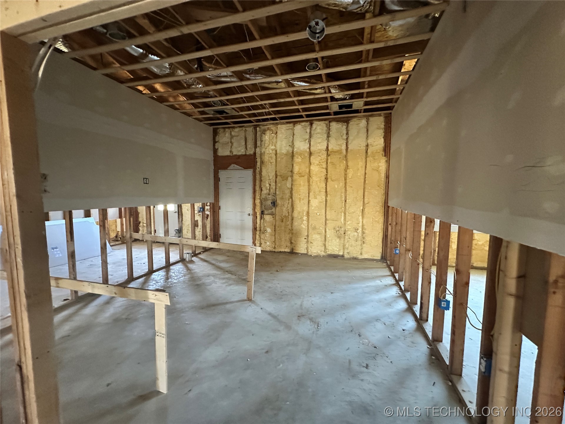 1860 W Bumpass Property Photo 15