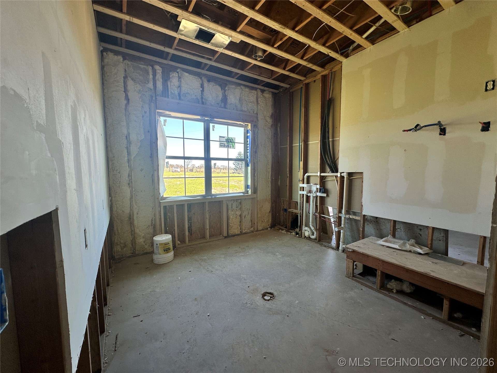 1860 W Bumpass Property Photo 21