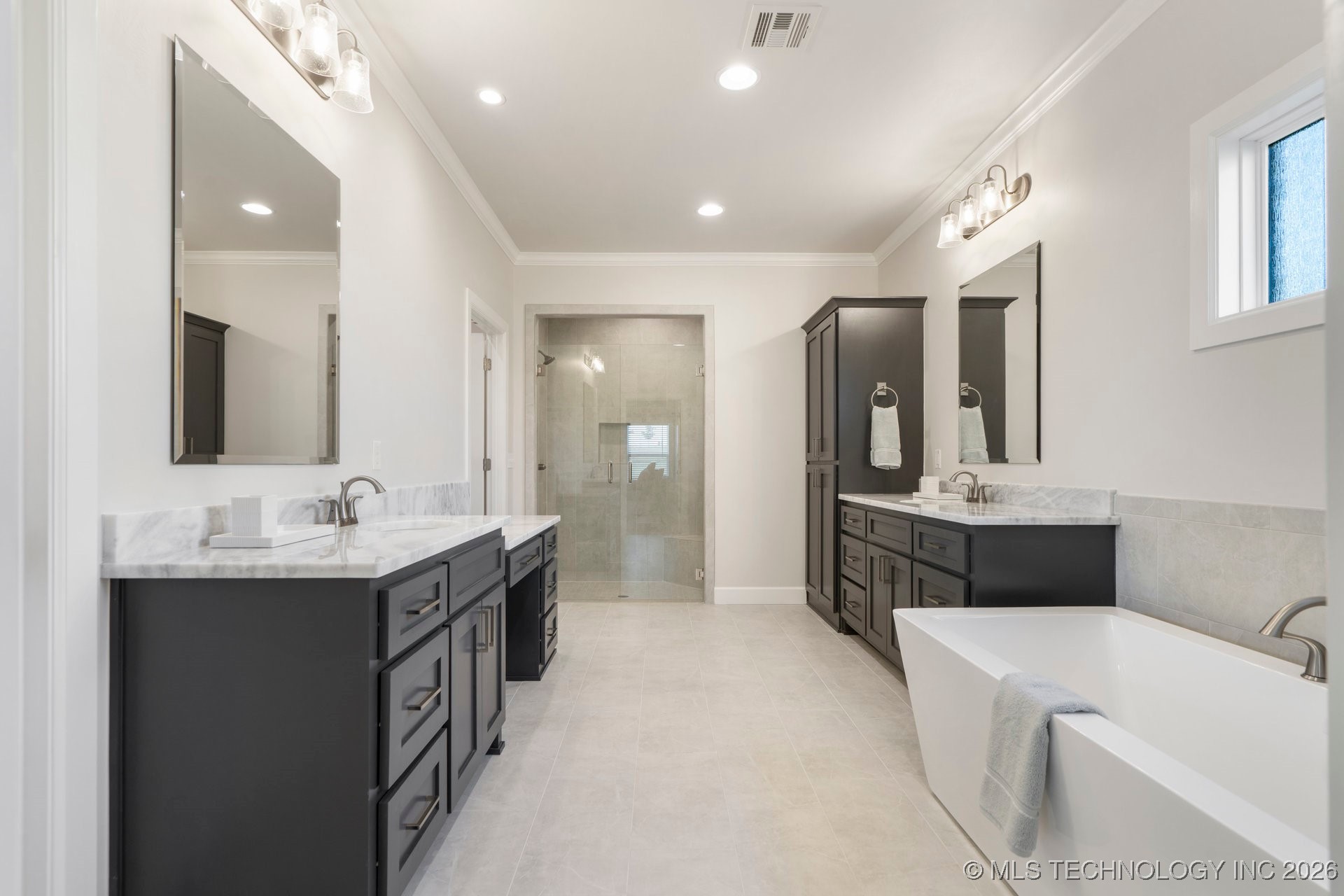 207 W 172nd Street S Property Photo 26