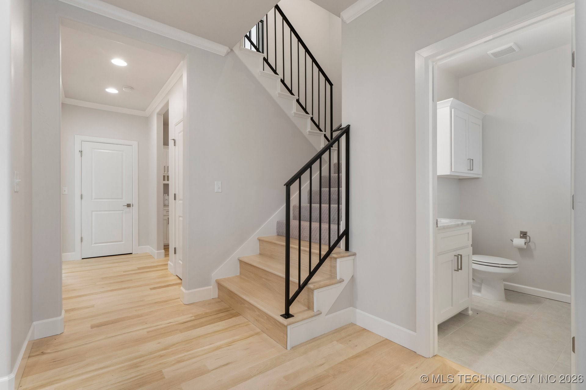 207 W 172nd Street S Property Photo 37