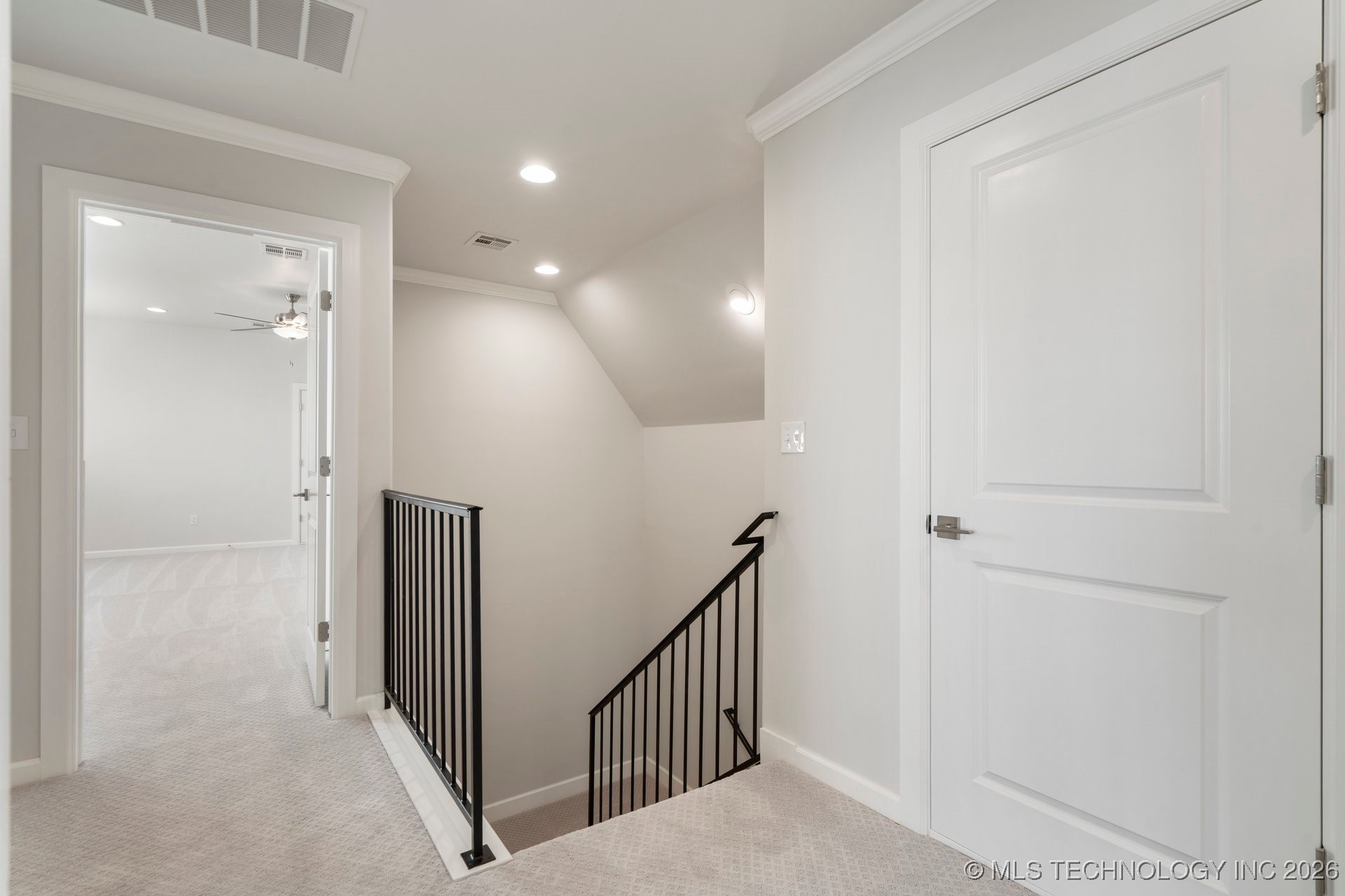 207 W 172nd Street S Property Photo 38