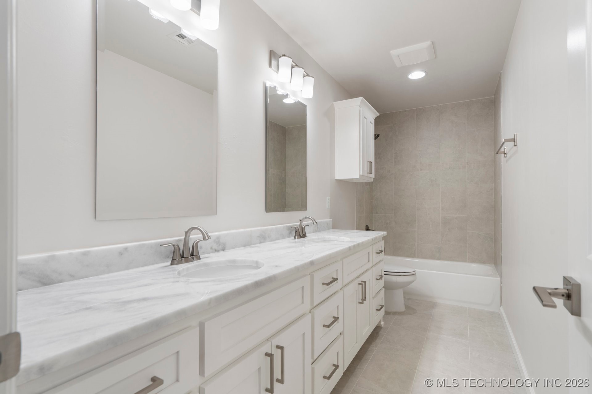 207 W 172nd Street S Property Photo 44