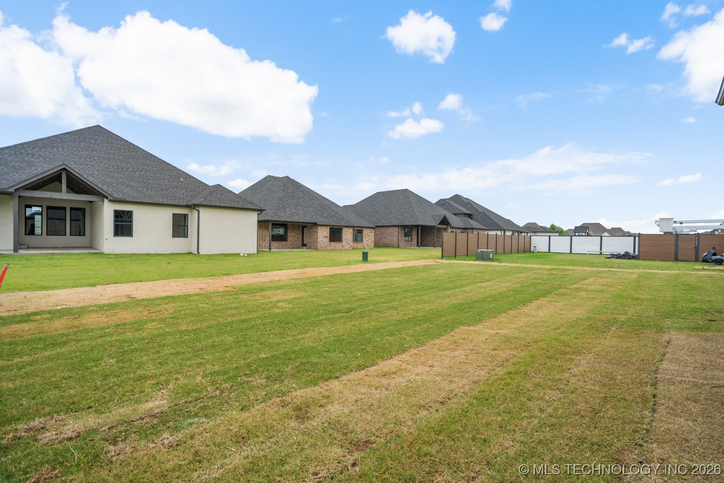 5809 E 126th Place S Property Photo 33