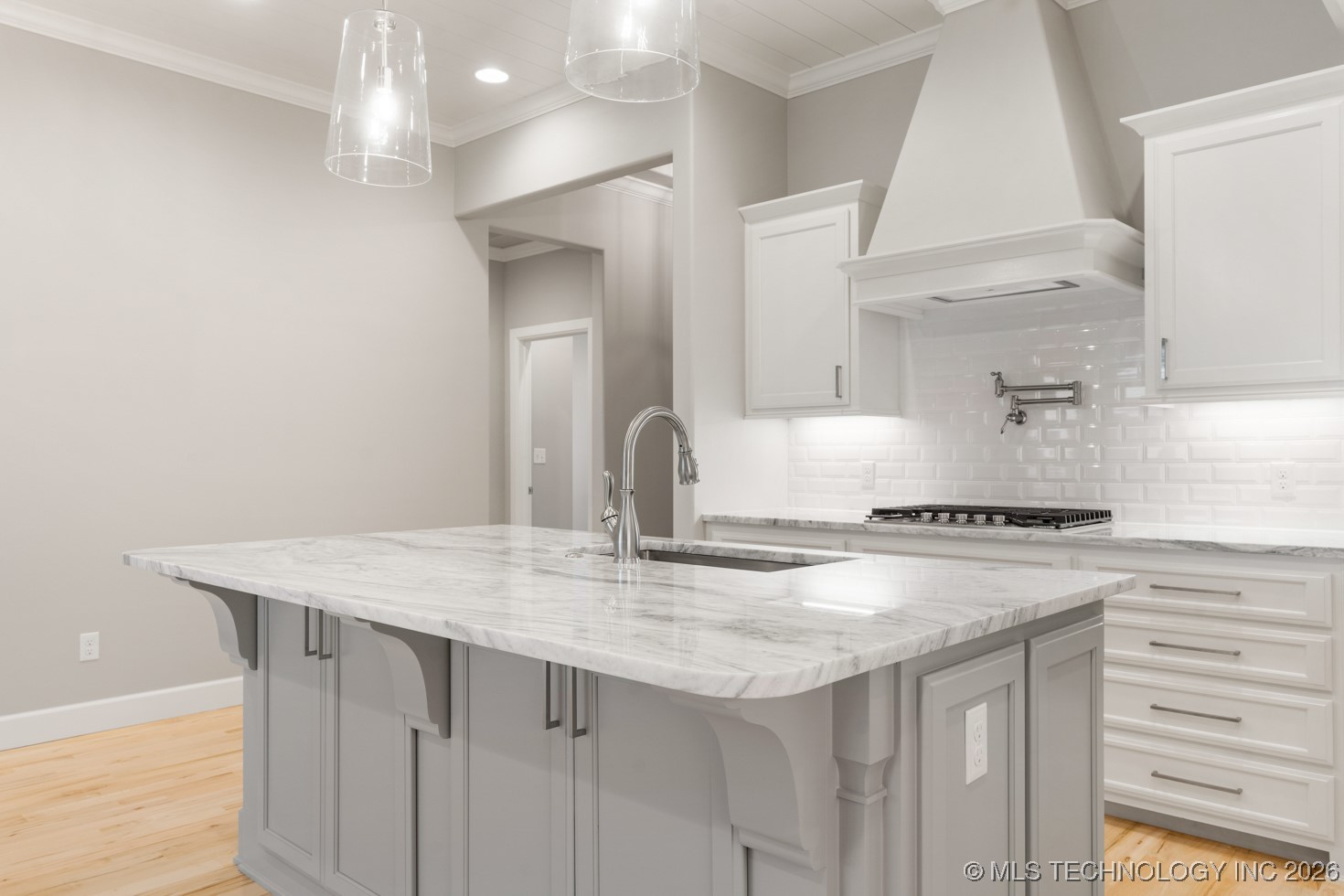 2704 W Twin Oaks Street Property Photo 21