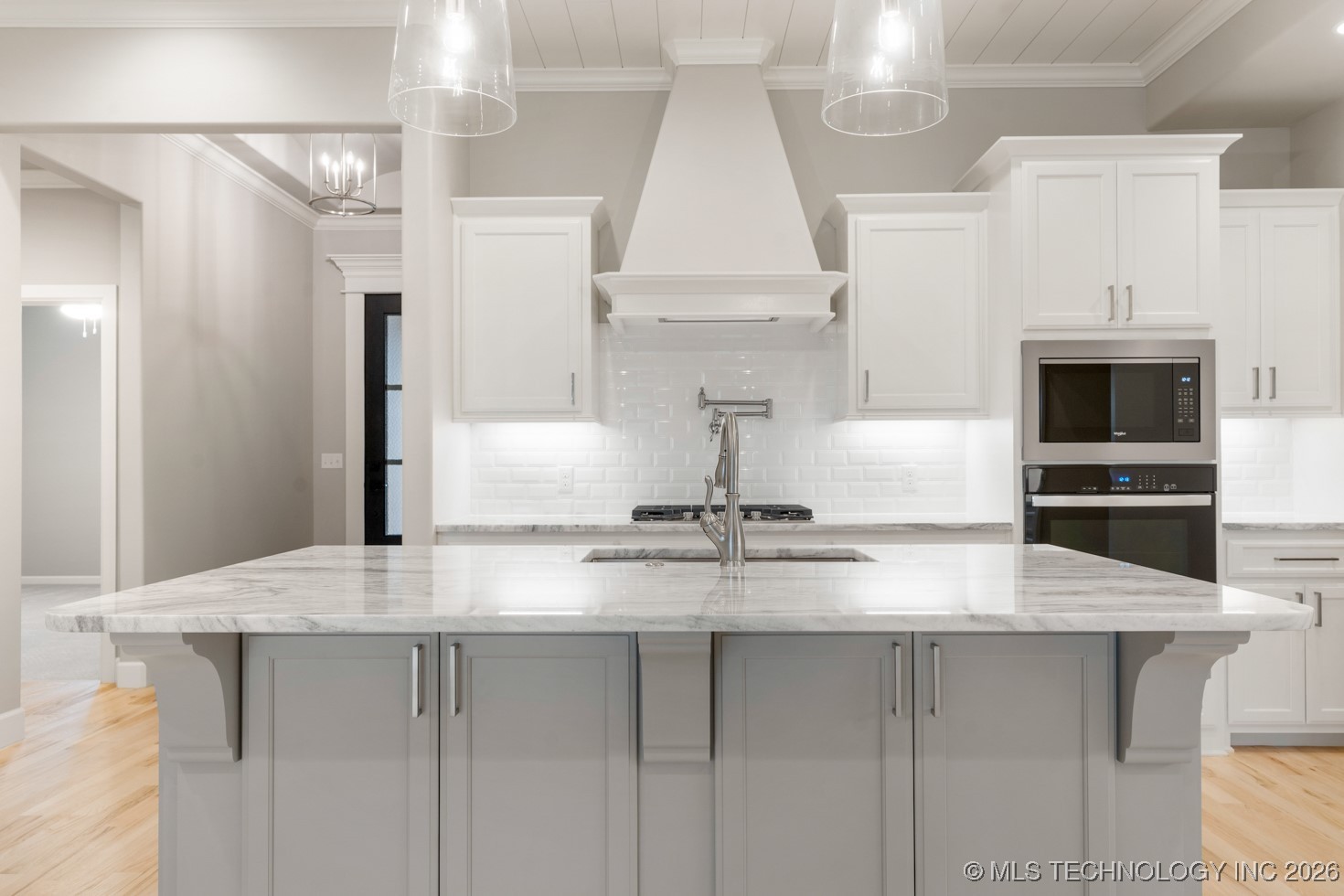 2704 W Twin Oaks Street Property Photo 23