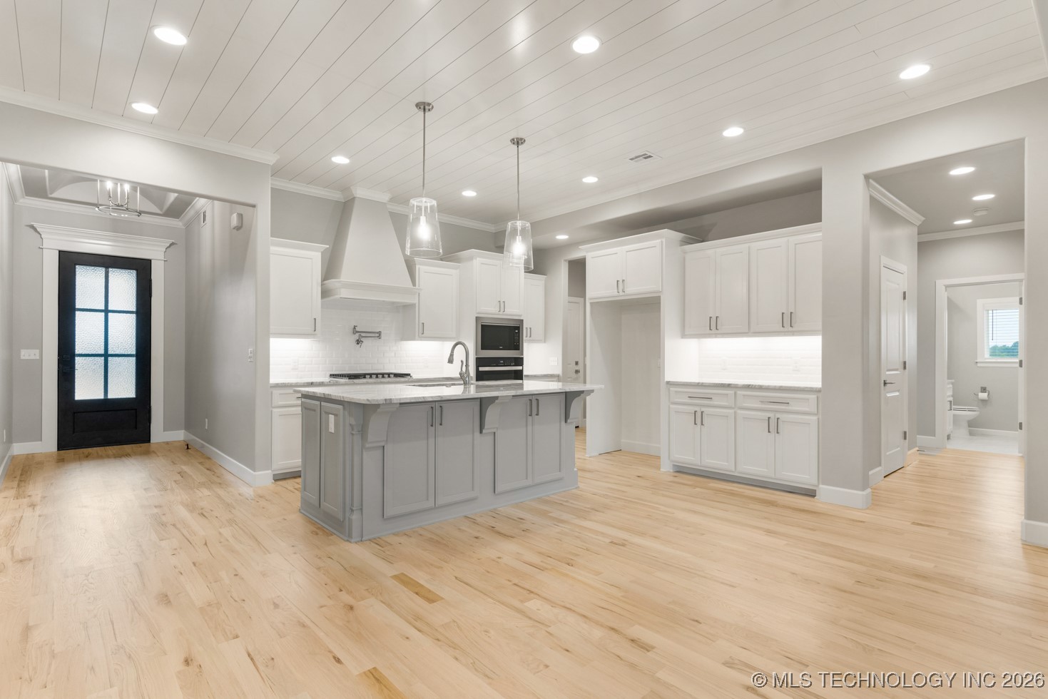 2704 W Twin Oaks Street Property Photo 25