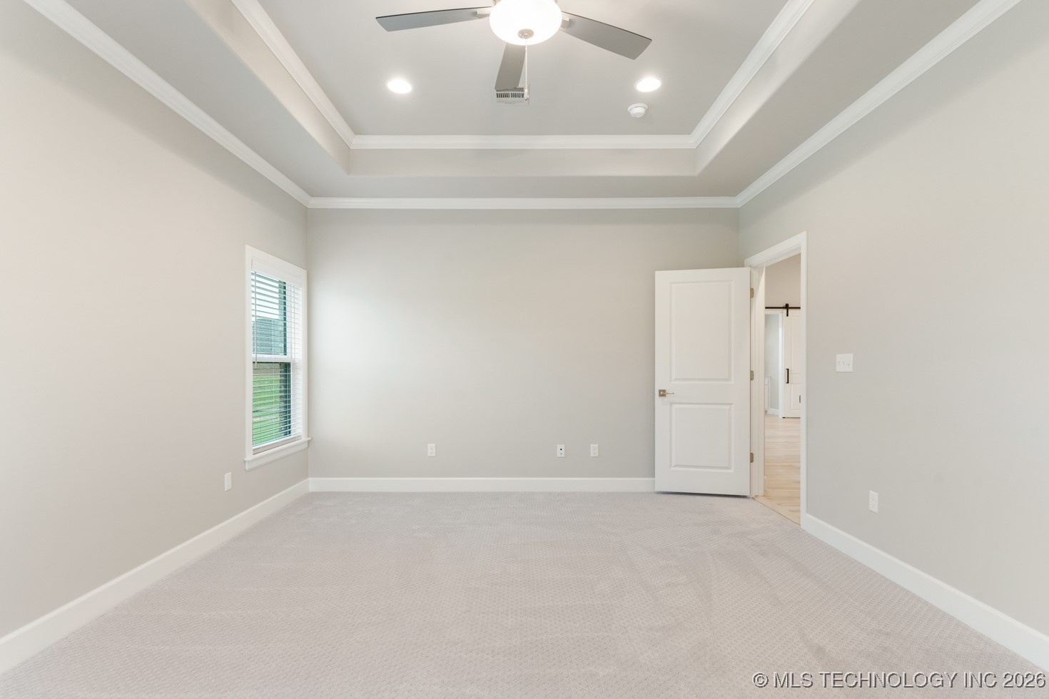 2704 W Twin Oaks Street Property Photo 34